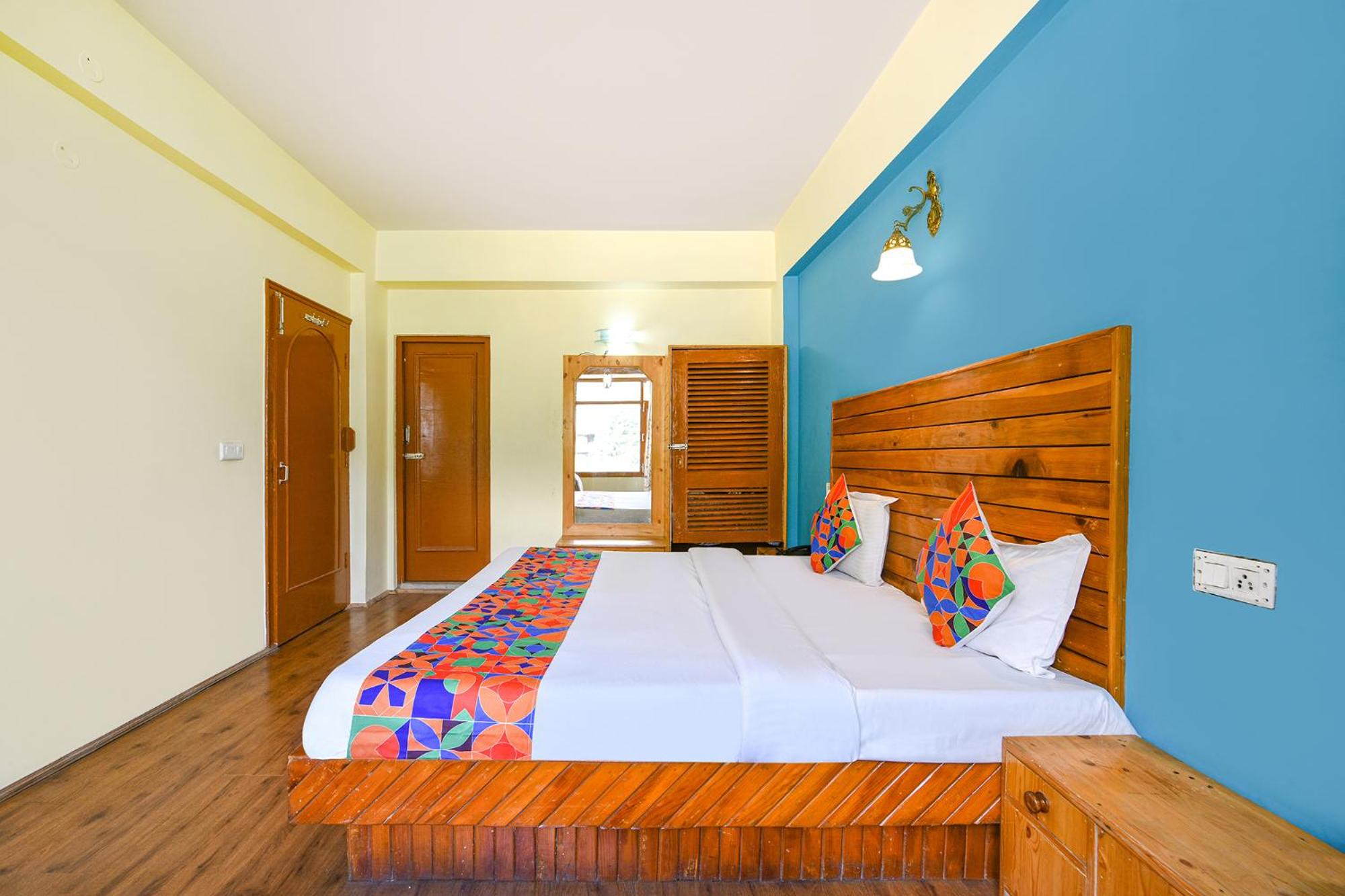 FabHotel Zarim
