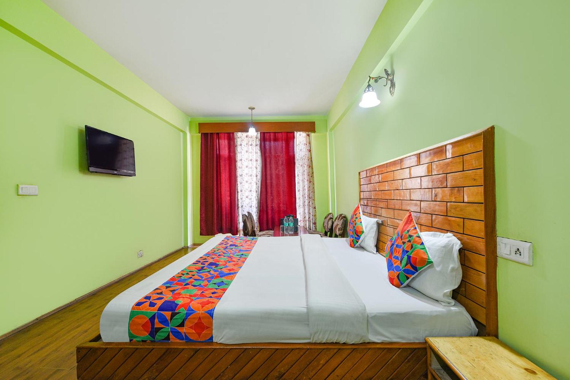 FabHotel Zarim