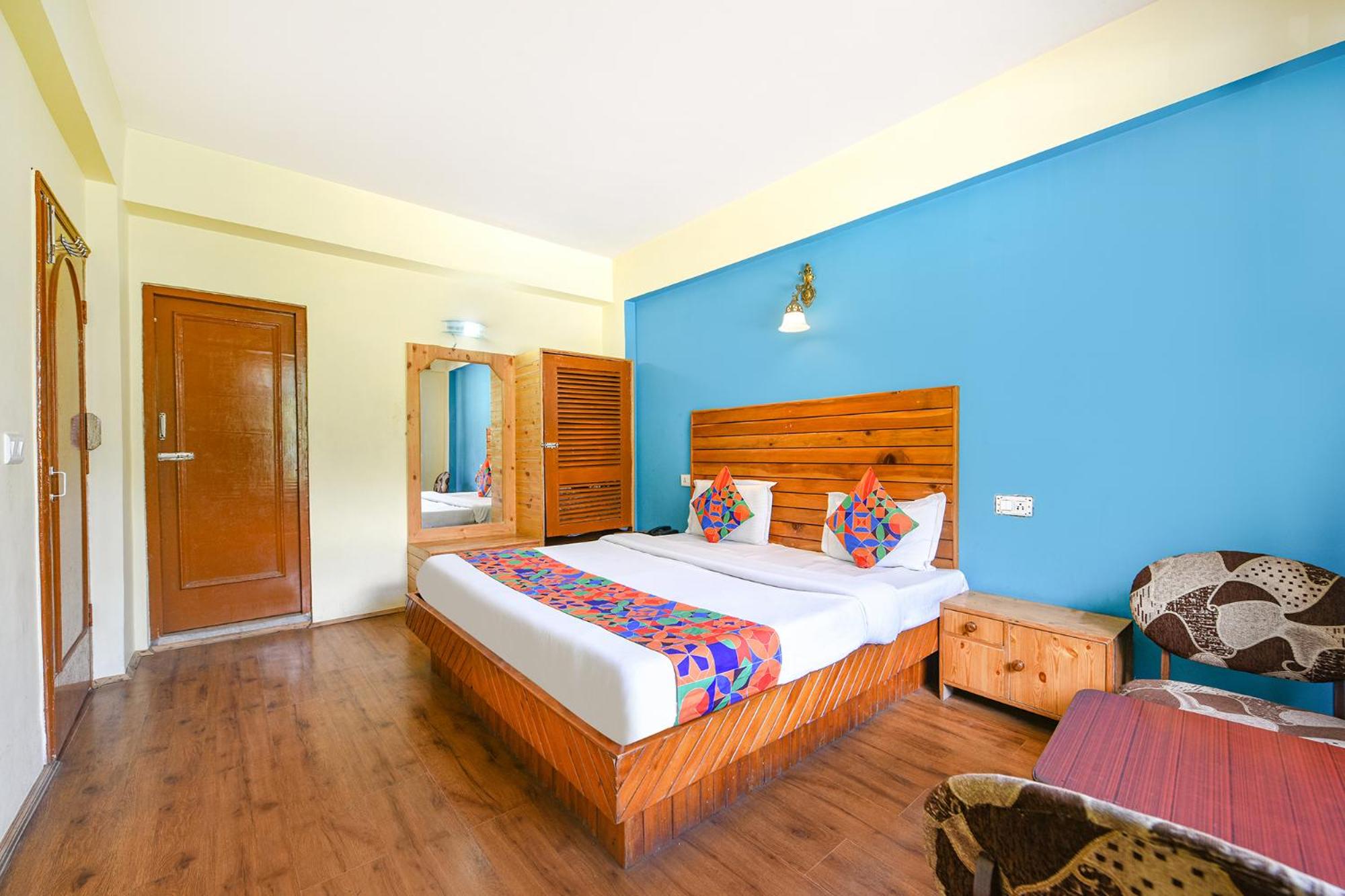 FabHotel Zarim