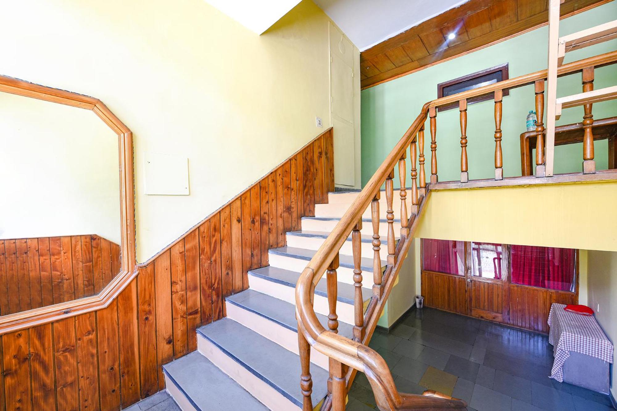 FabHotel Zarim