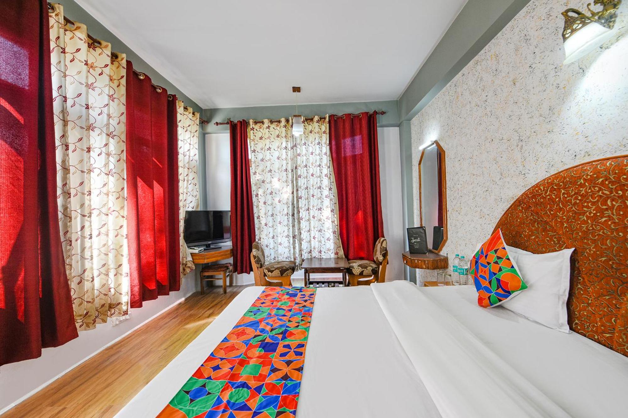 FabHotel Zarim