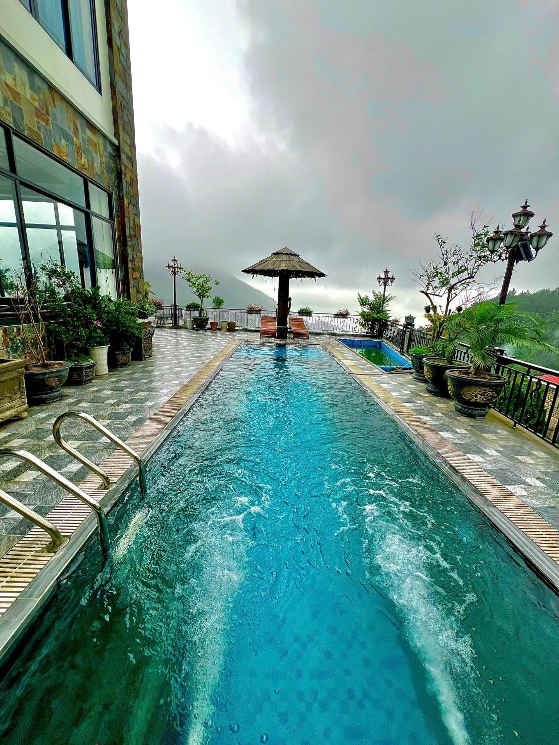 Thung Lũng Mây - Venuestay view 2