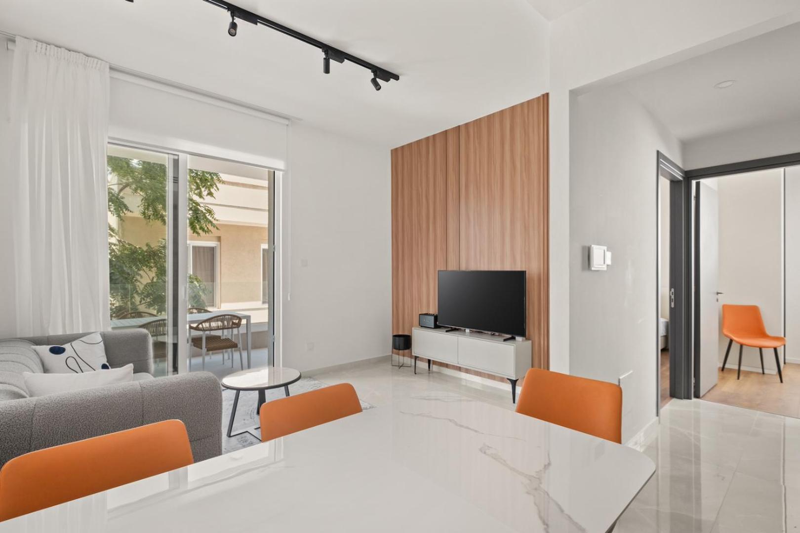 Midas Residence B I Apartments