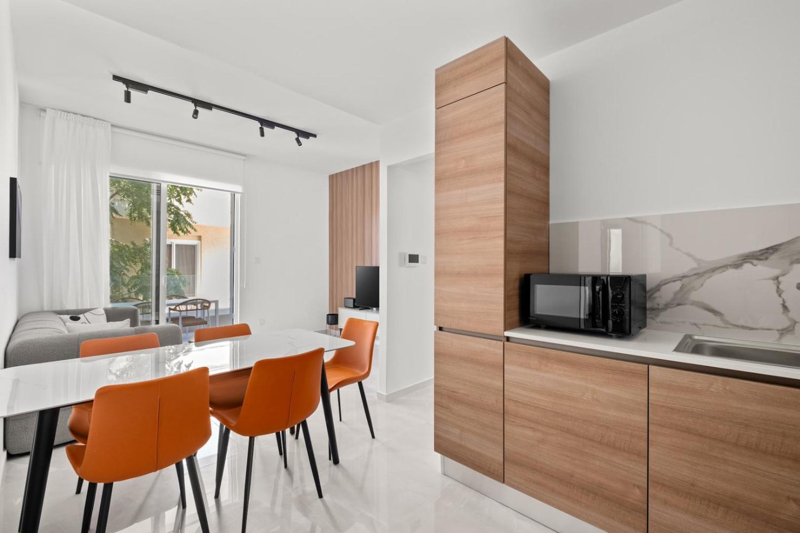 Midas Residence B I Apartments
