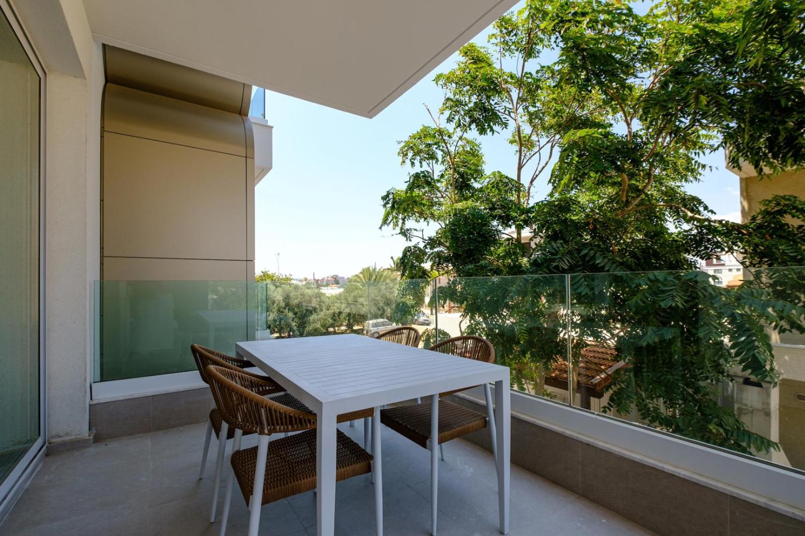 Midas Residence B I Apartments
