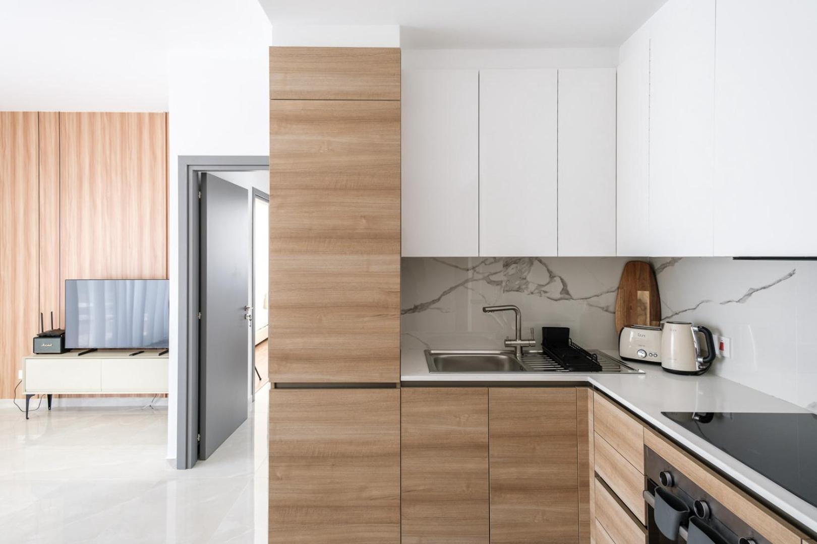 Midas Residence A VI Apartments