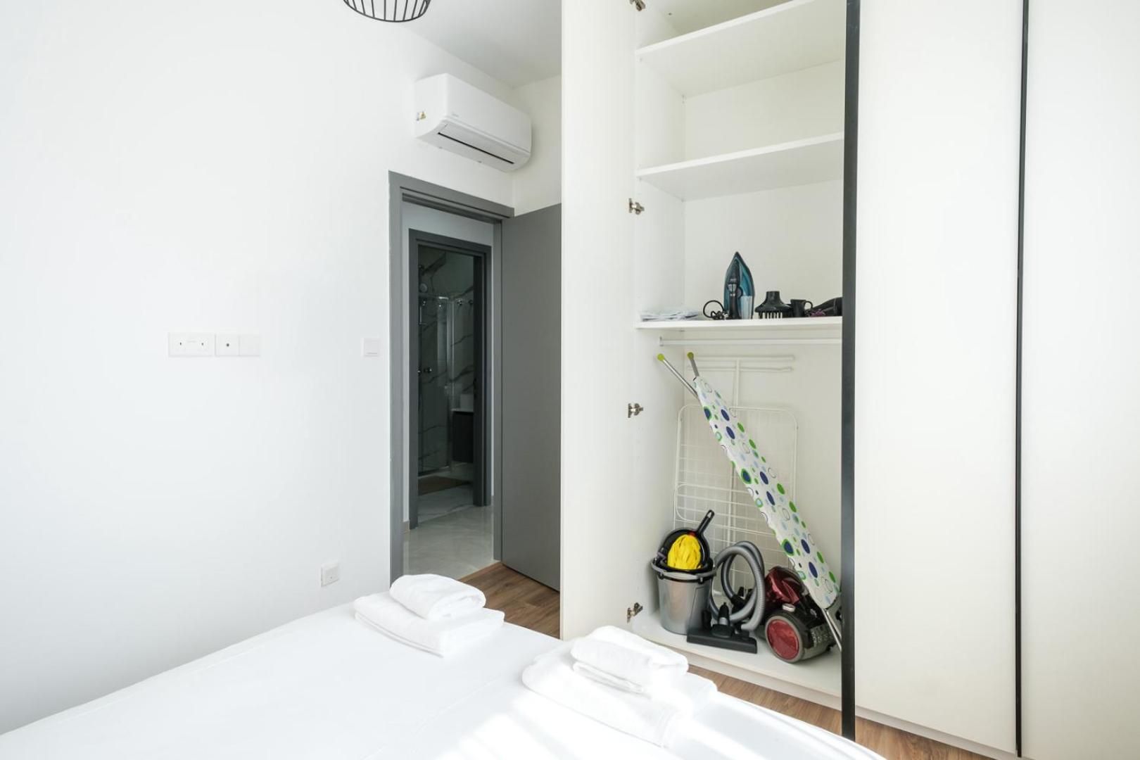 Midas Residence A VI Apartments