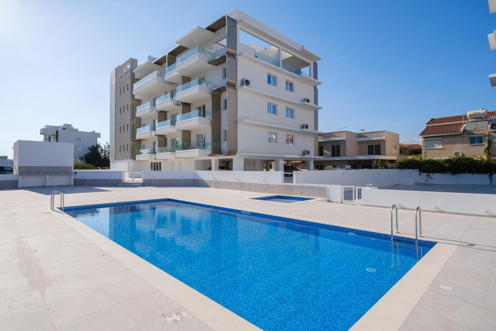 Midas Residence A VI Apartments
