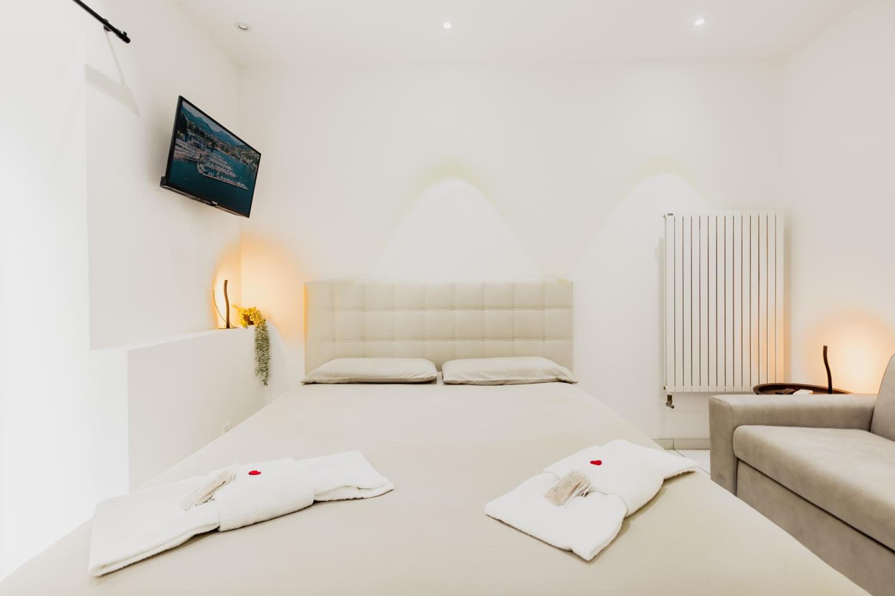 Home Sofia Room 1-By EasyLife Swiss