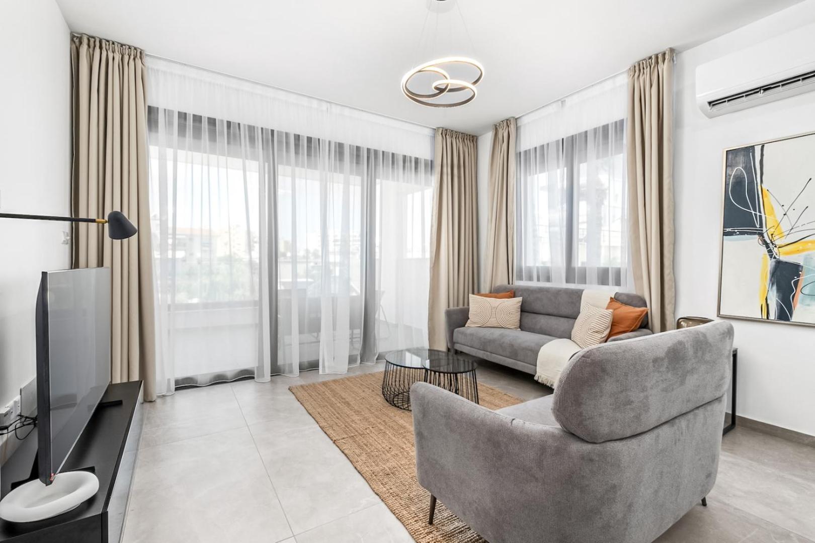 Sea-cube Residence I Apartments