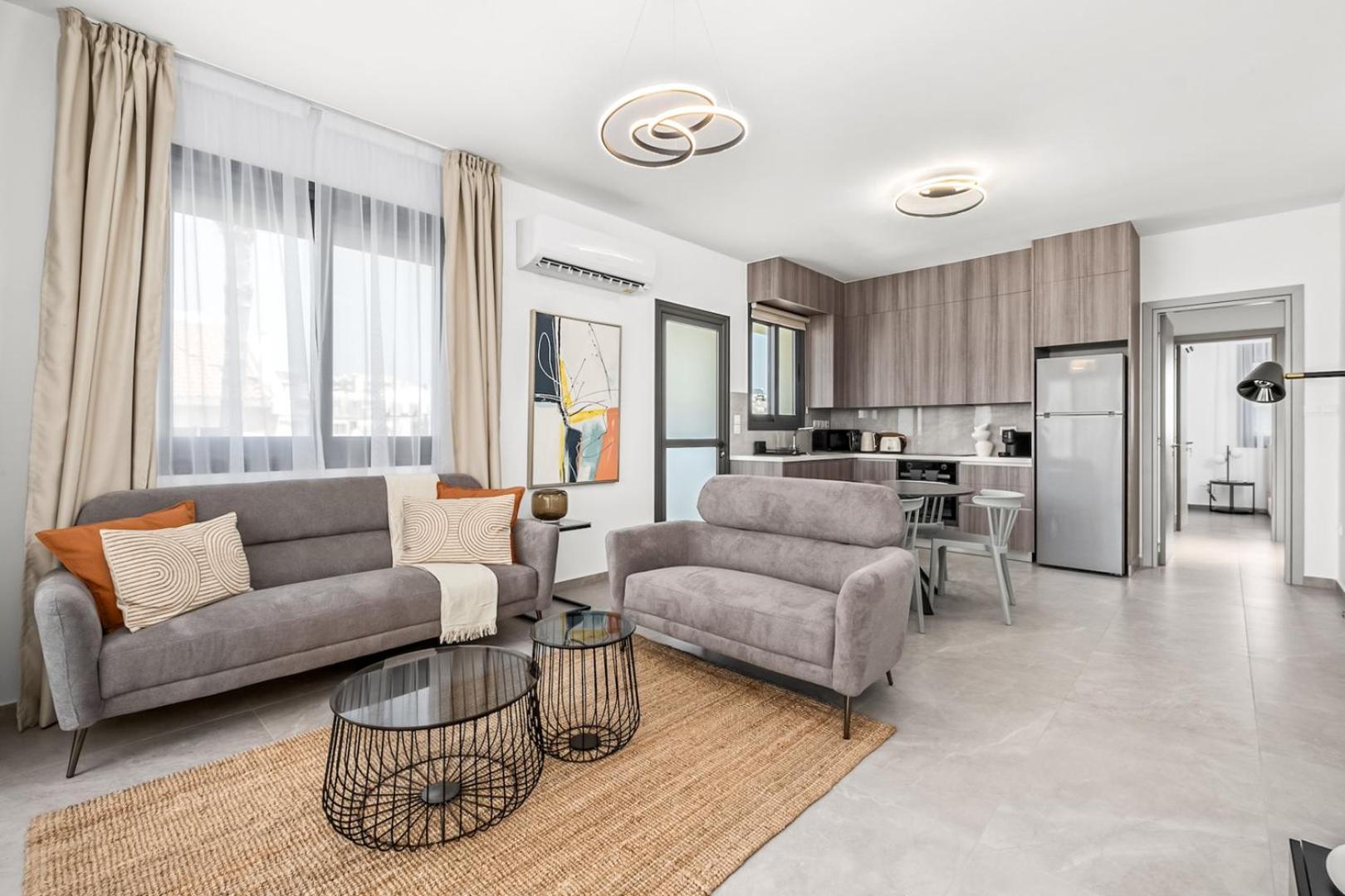 Sea-cube Residence I Apartments