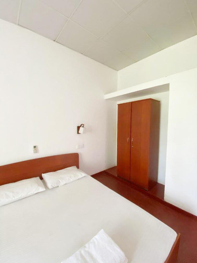 Cinnamon Mount Villa