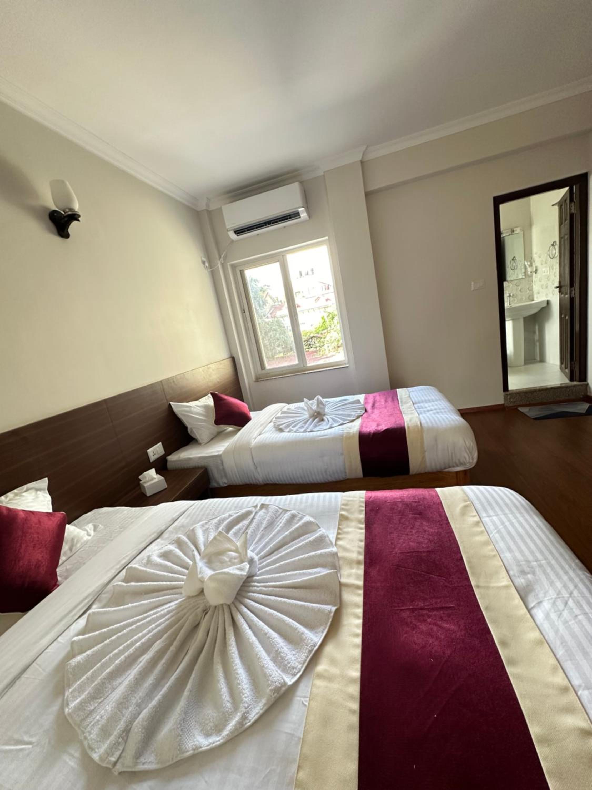 Hotel Sohum view 5