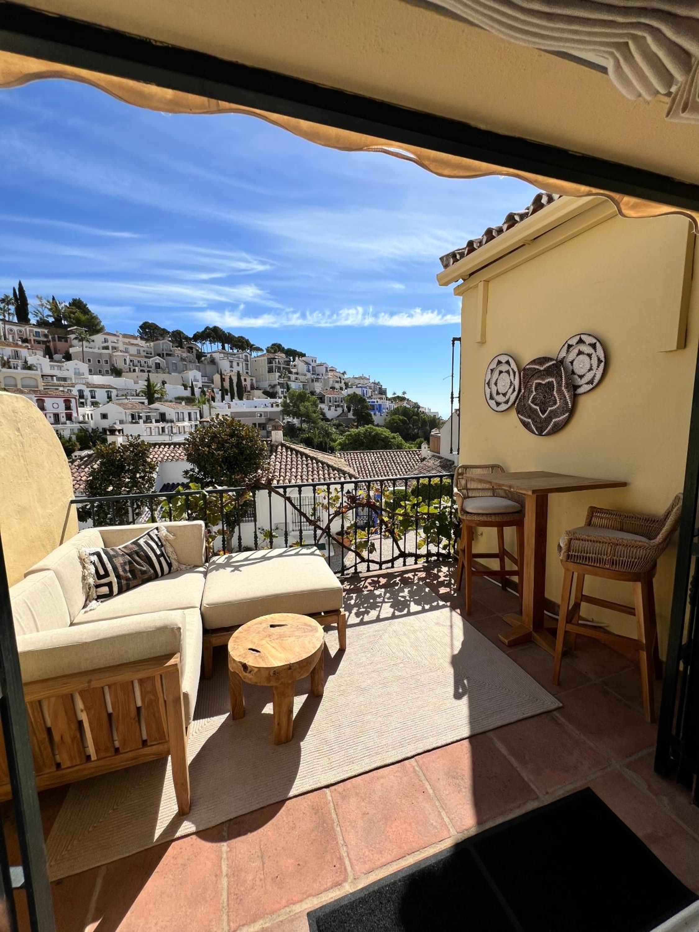 Casa de Oro Luxurious Townhouse