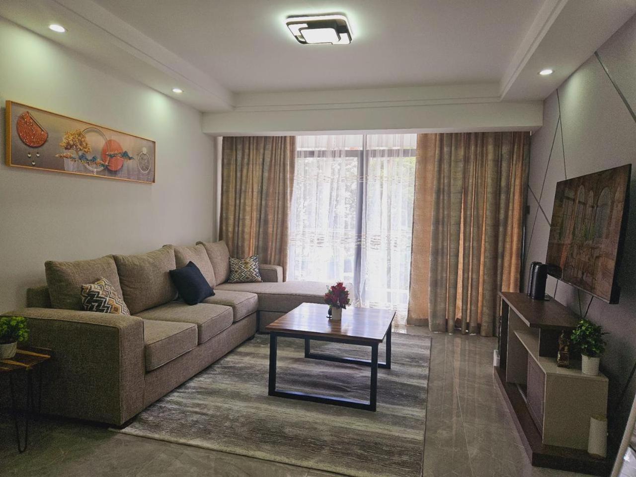Luxurious 1br Gatundu Heights view 2