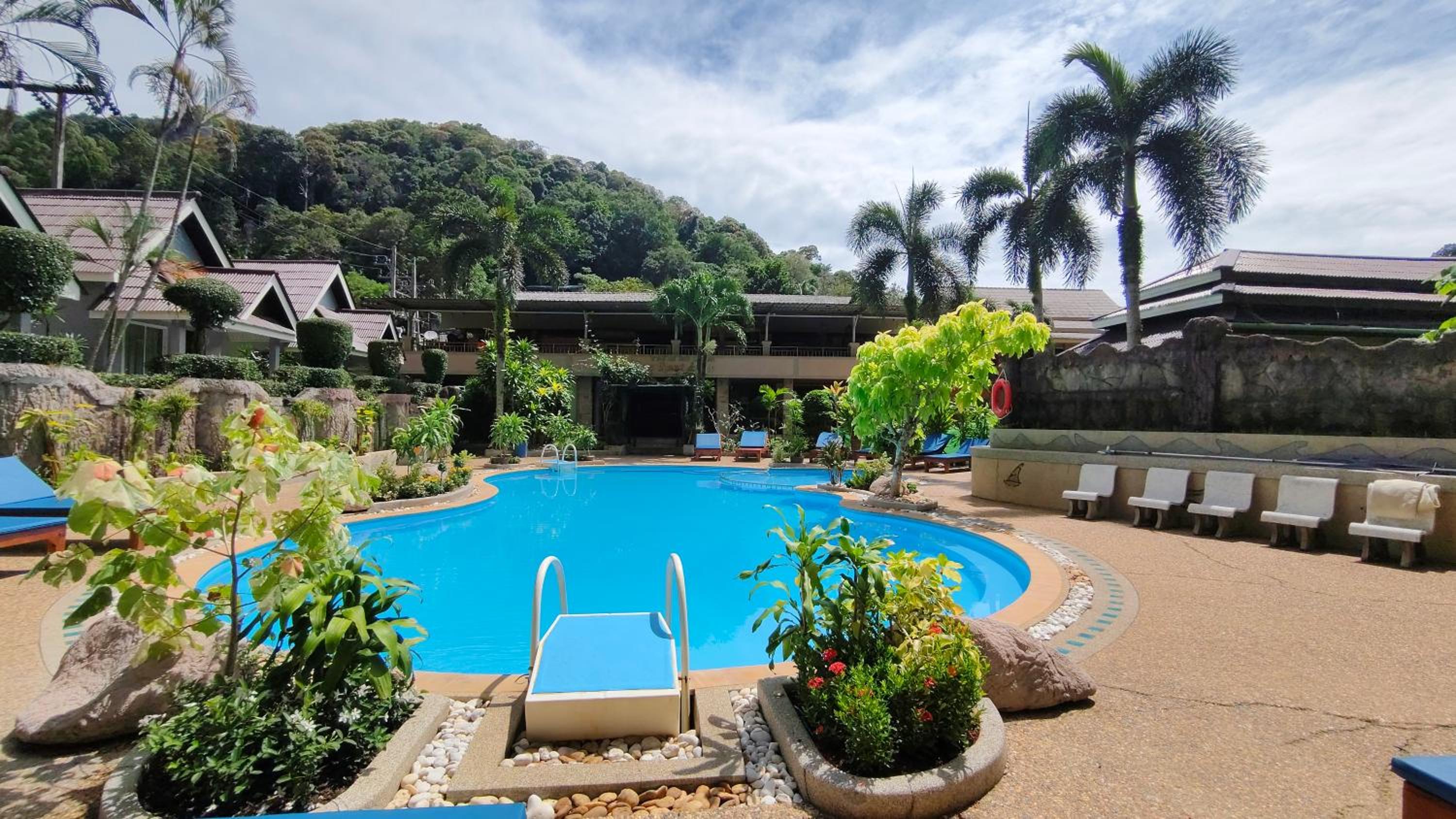 Diamond Cave Resort