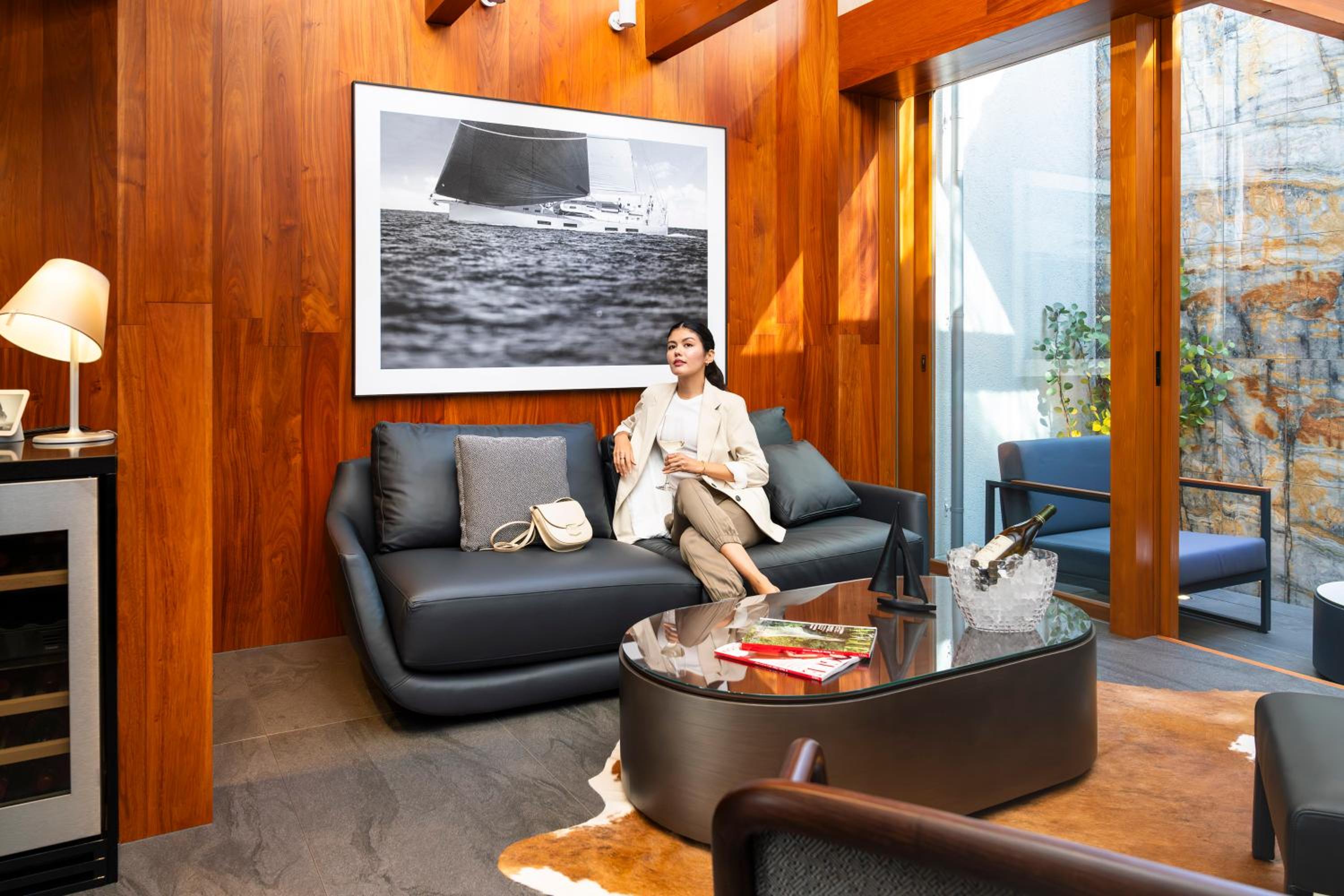 lounge