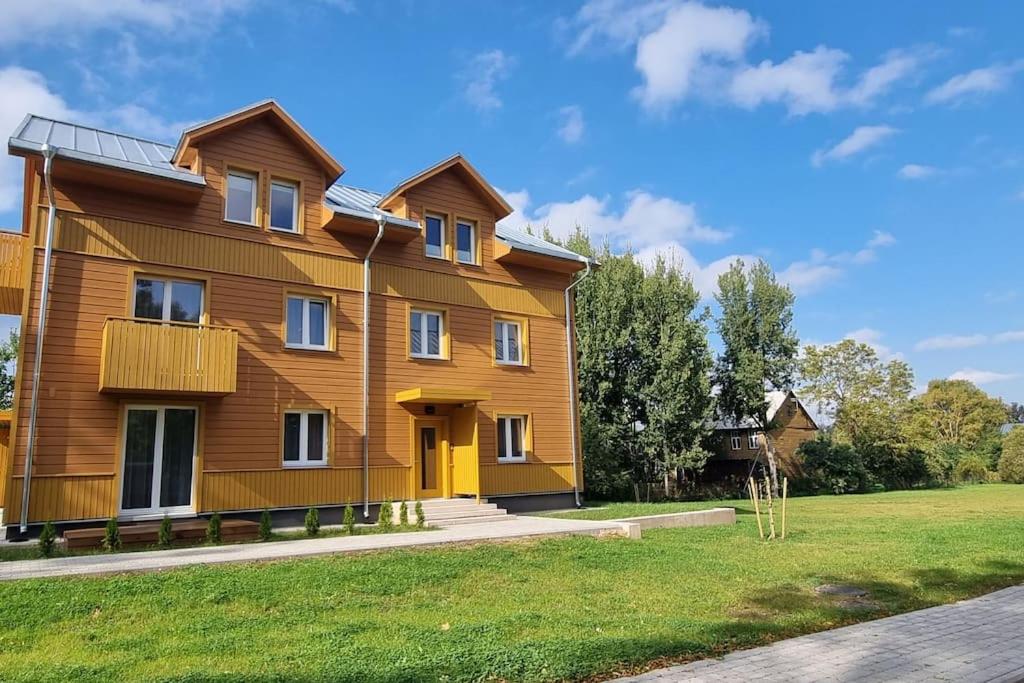 Cozy Tartu Apple Garden Suite with Sauna