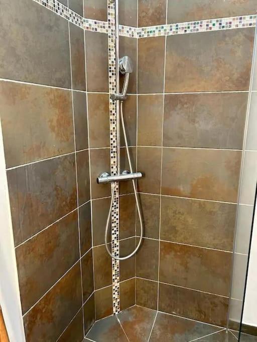 Chic 4 personnes Hypercentre 5 Minutes Avenue De Champagne