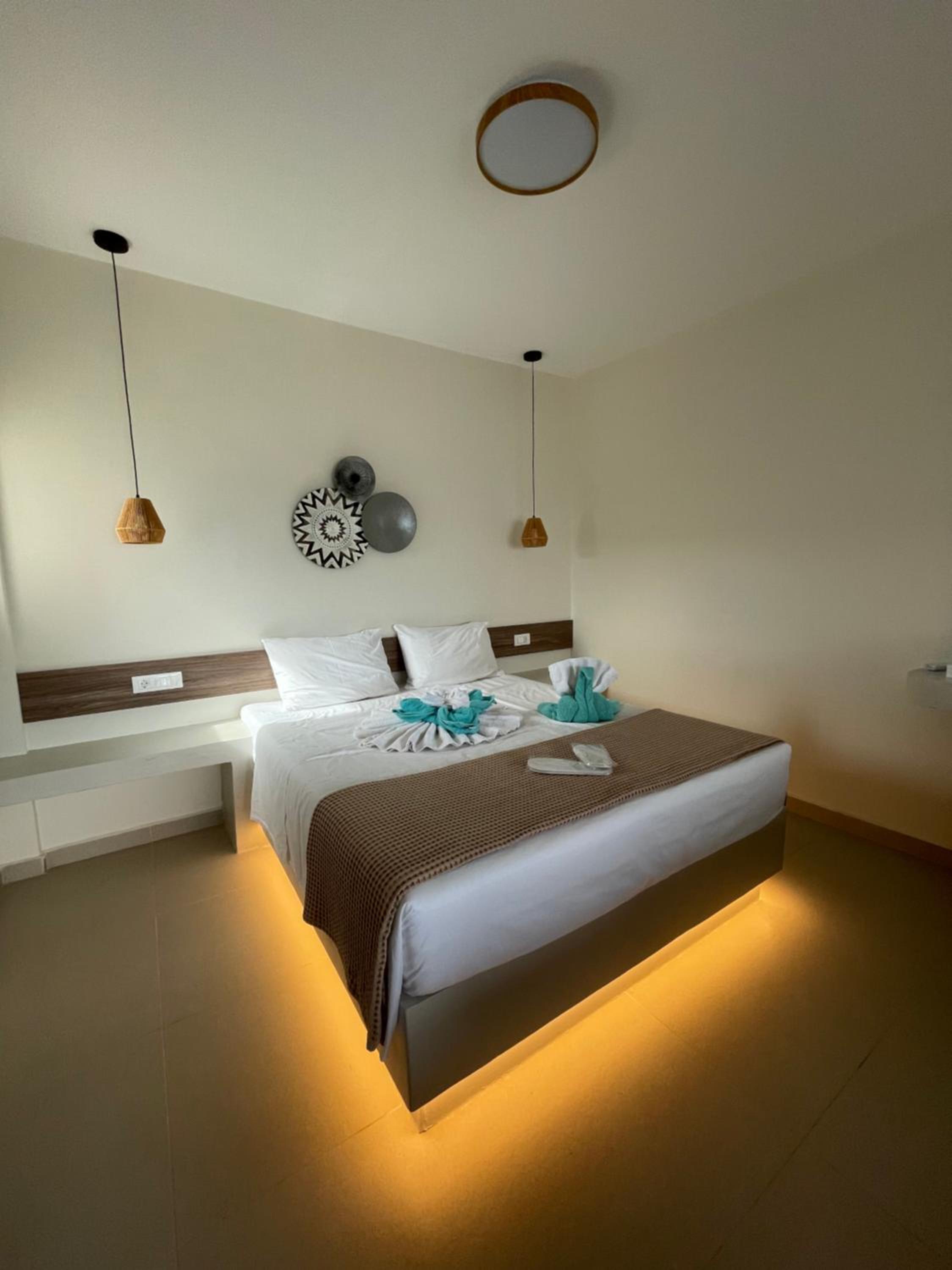 Tamaris Suites photo 2