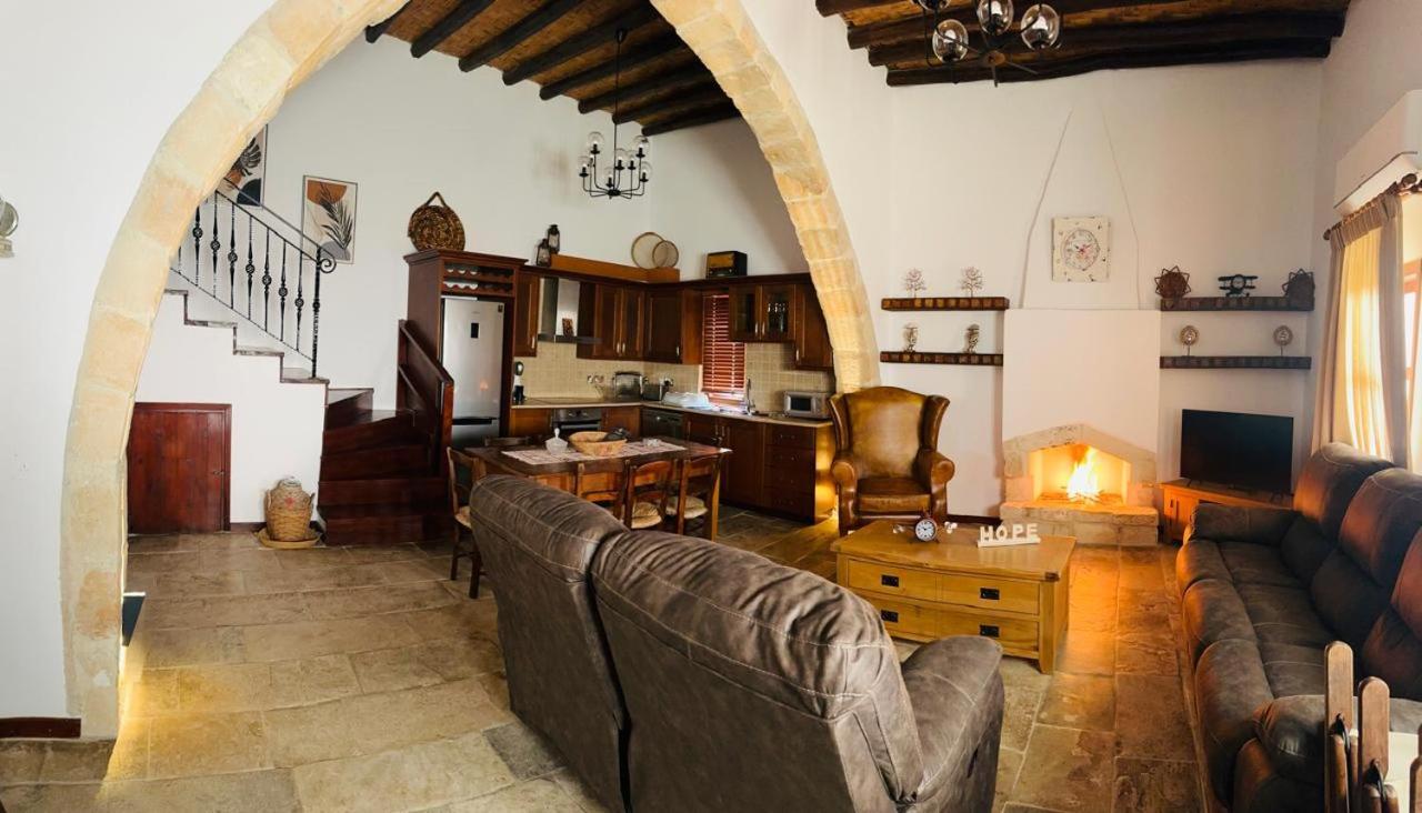 Iliada Traditional Stone House with Private Pool, Paphos
