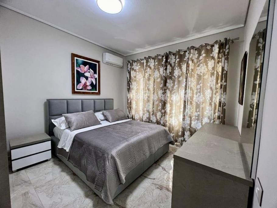 Muradie 2 bedroom House