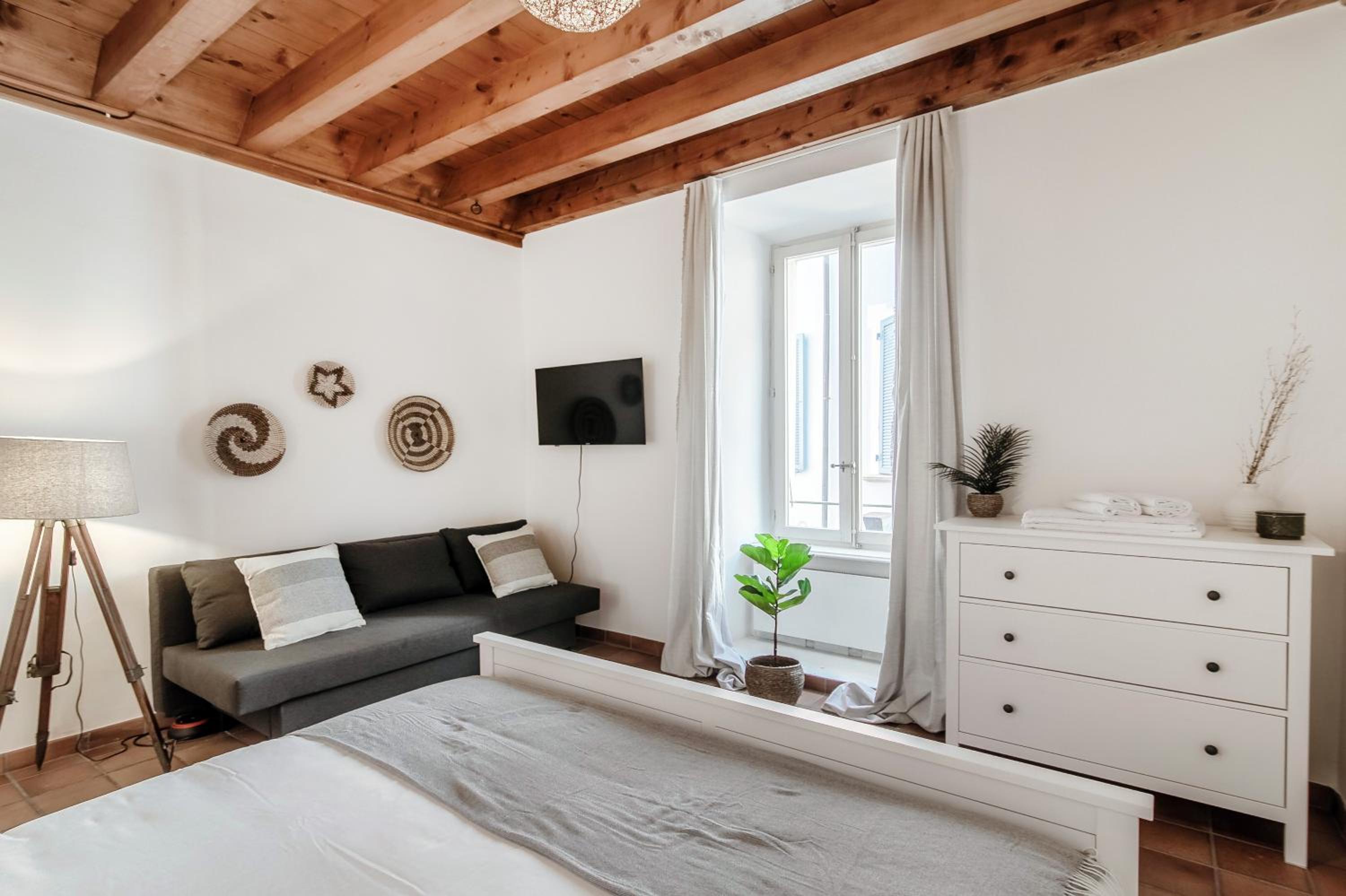 Pardo Apartments by Quokka 360 - Locarno old town