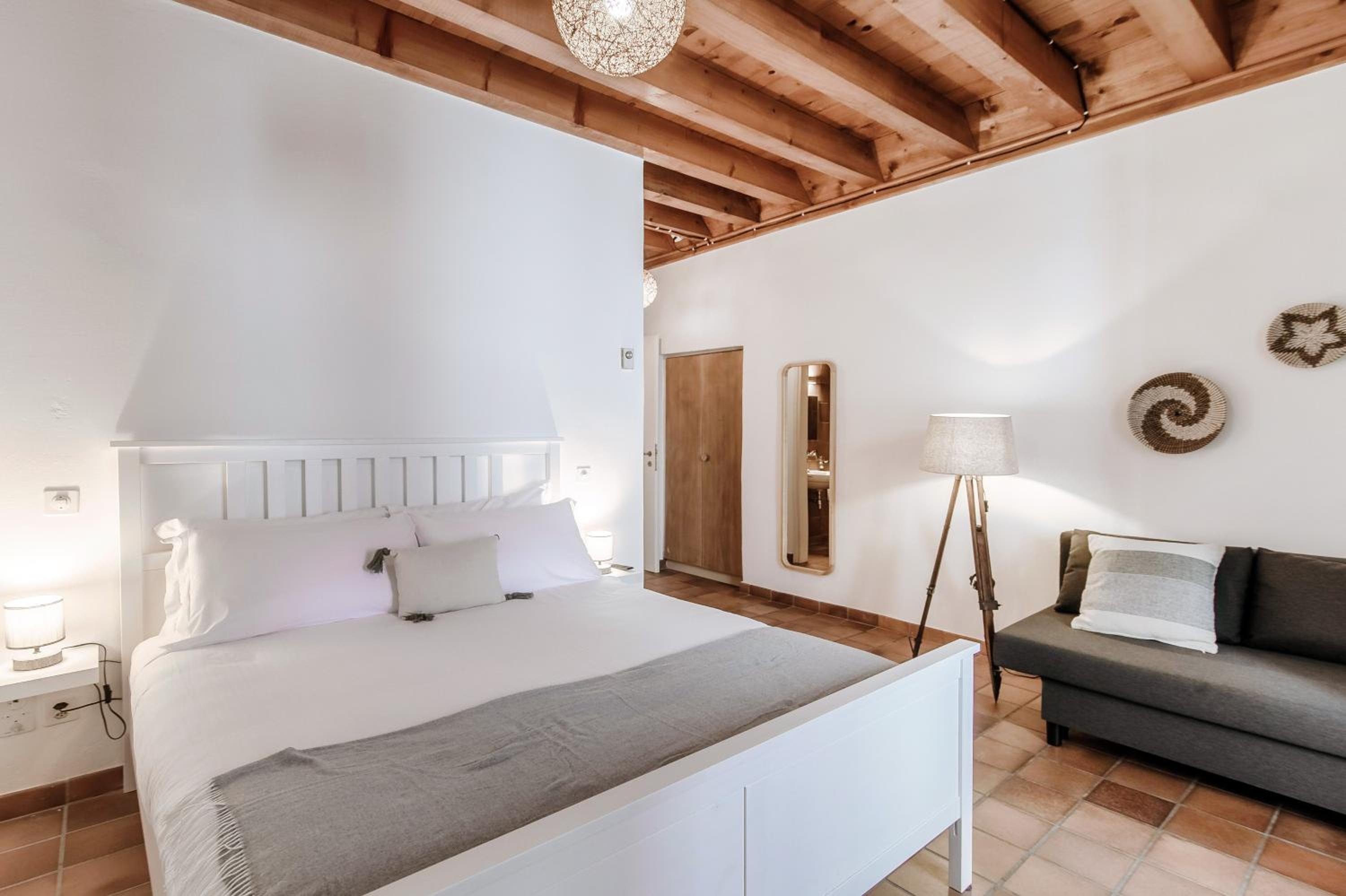 Pardo Apartments by Quokka 360 - Locarno old town