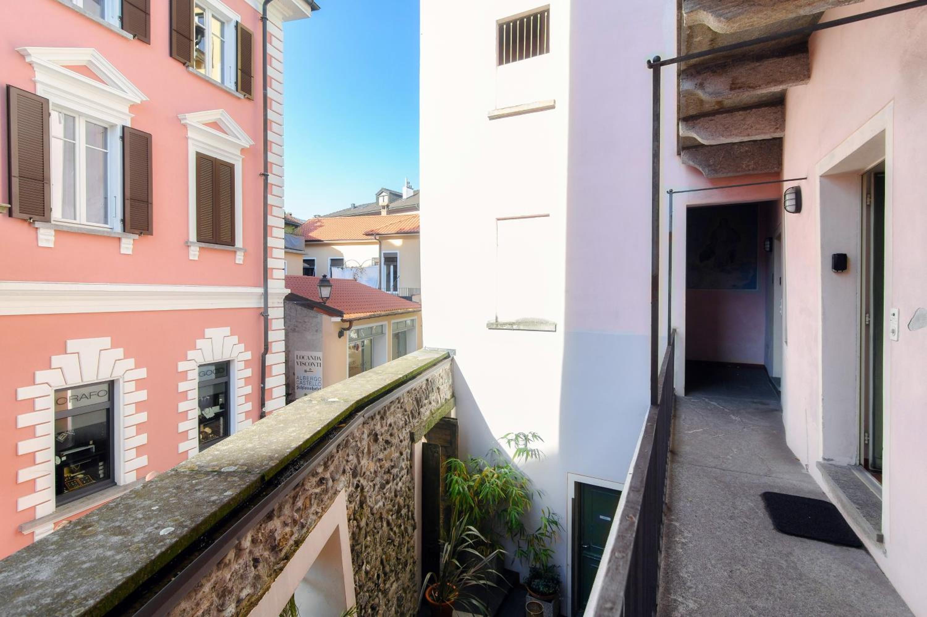 Pardo Apartments by Quokka 360 - Locarno old town