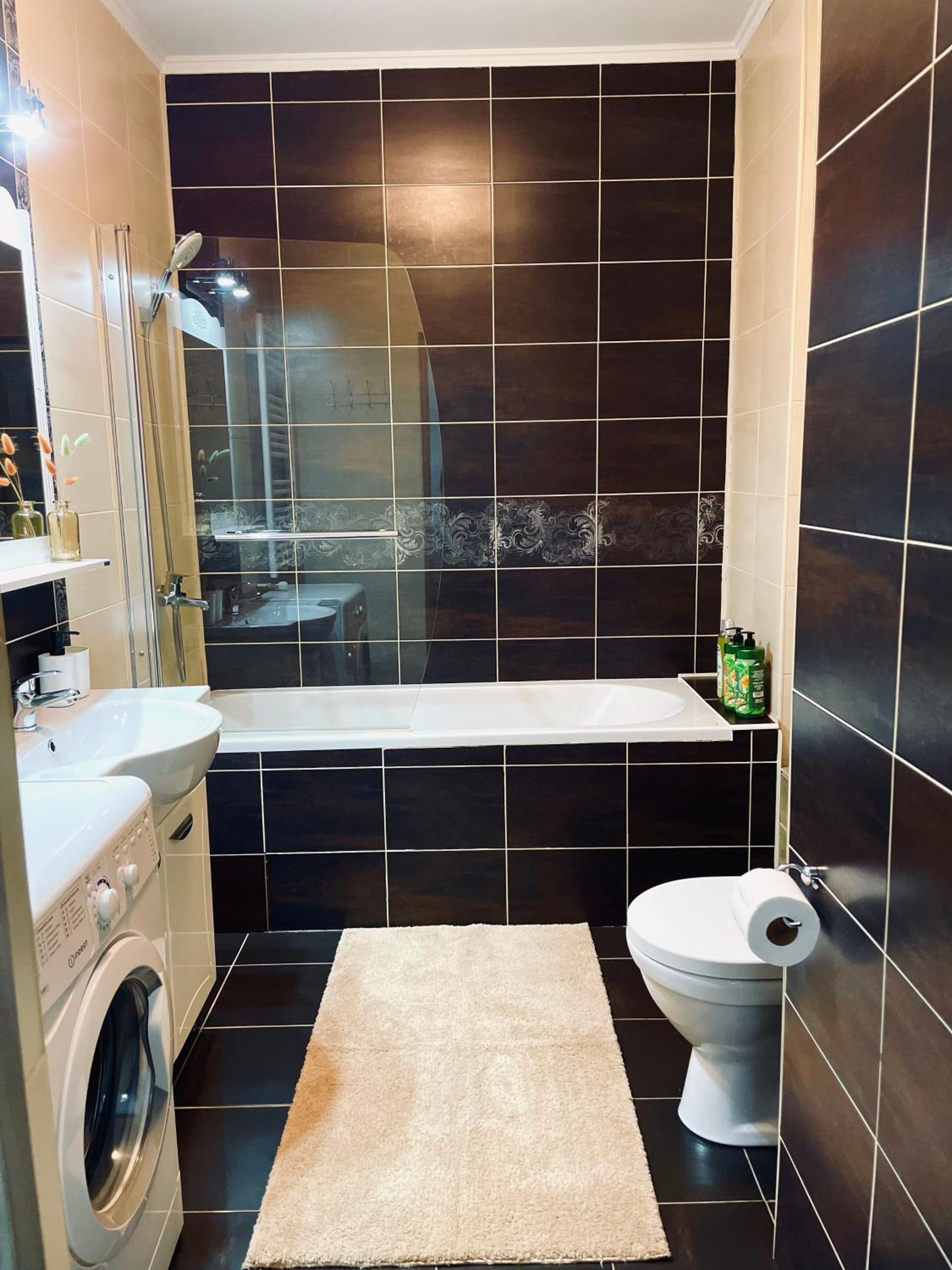 Center Lev Tolstoi Apartment I