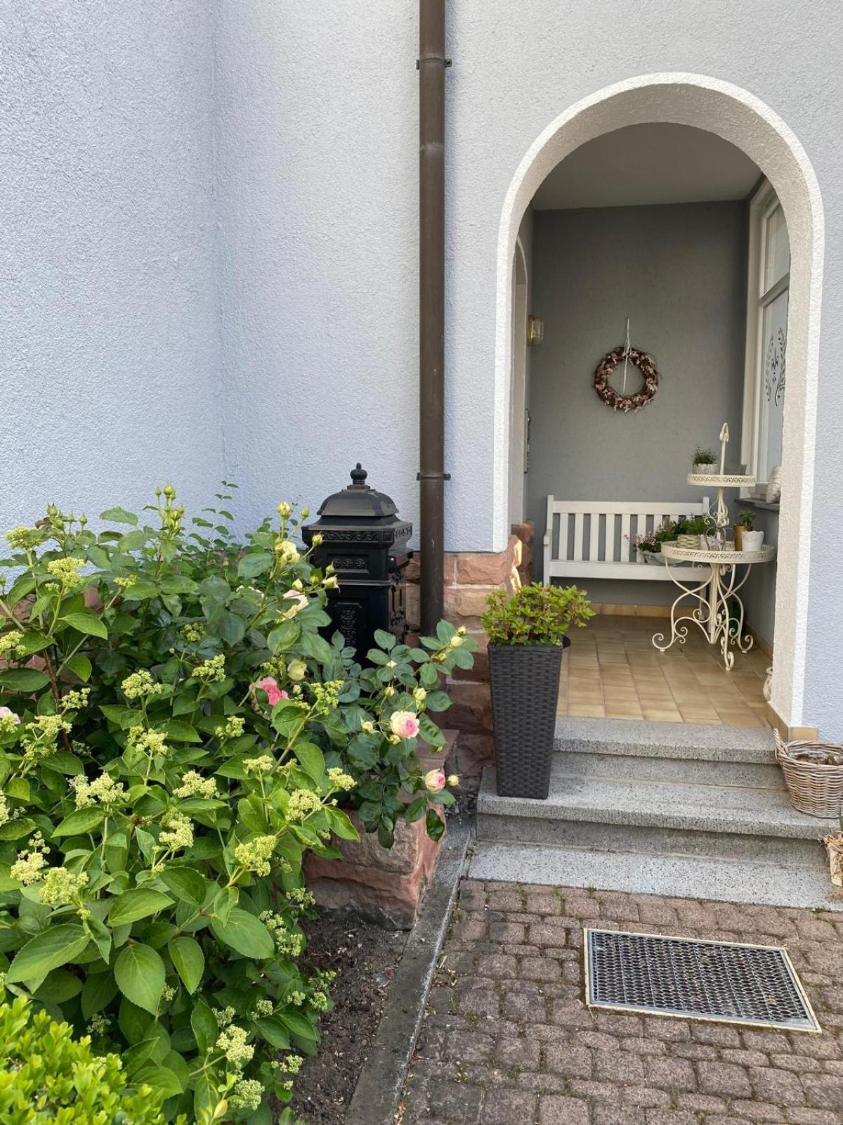 Ferienwohnung Villa Iris 1