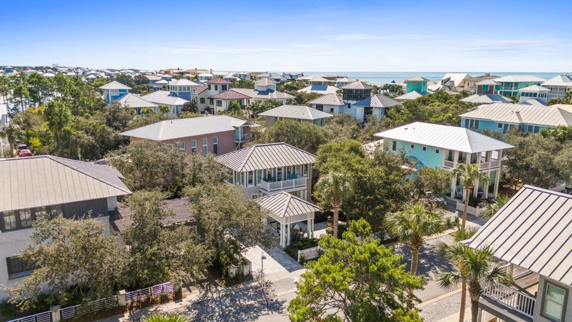 Carillon Beach House - Grits Carlton by Panhandle Getaways