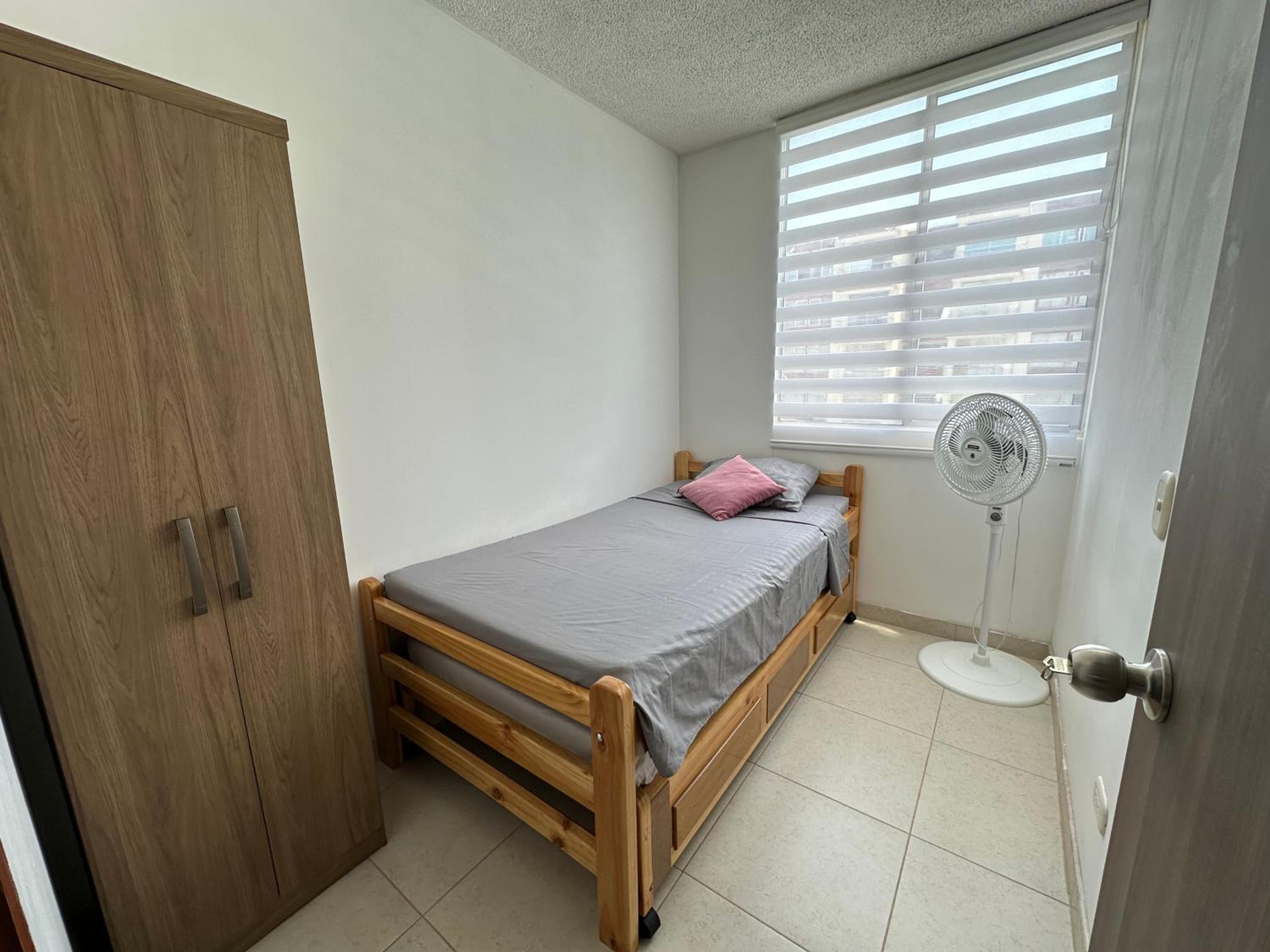 Apartamento completo, con piscina