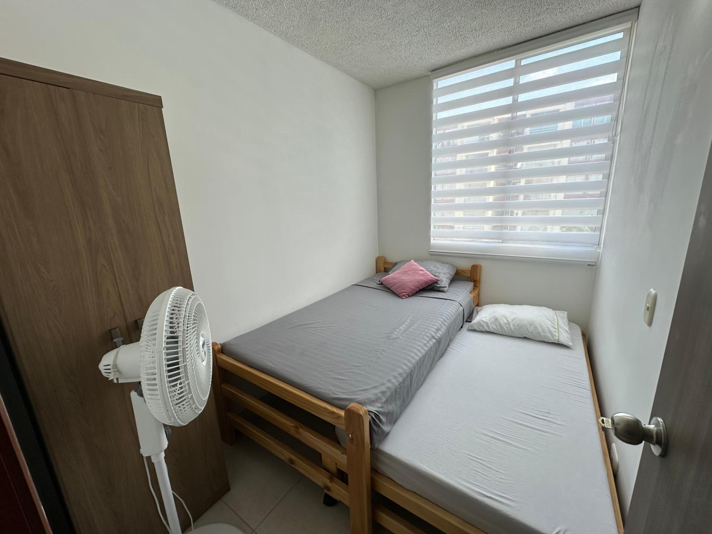 Apartamento completo, con piscina