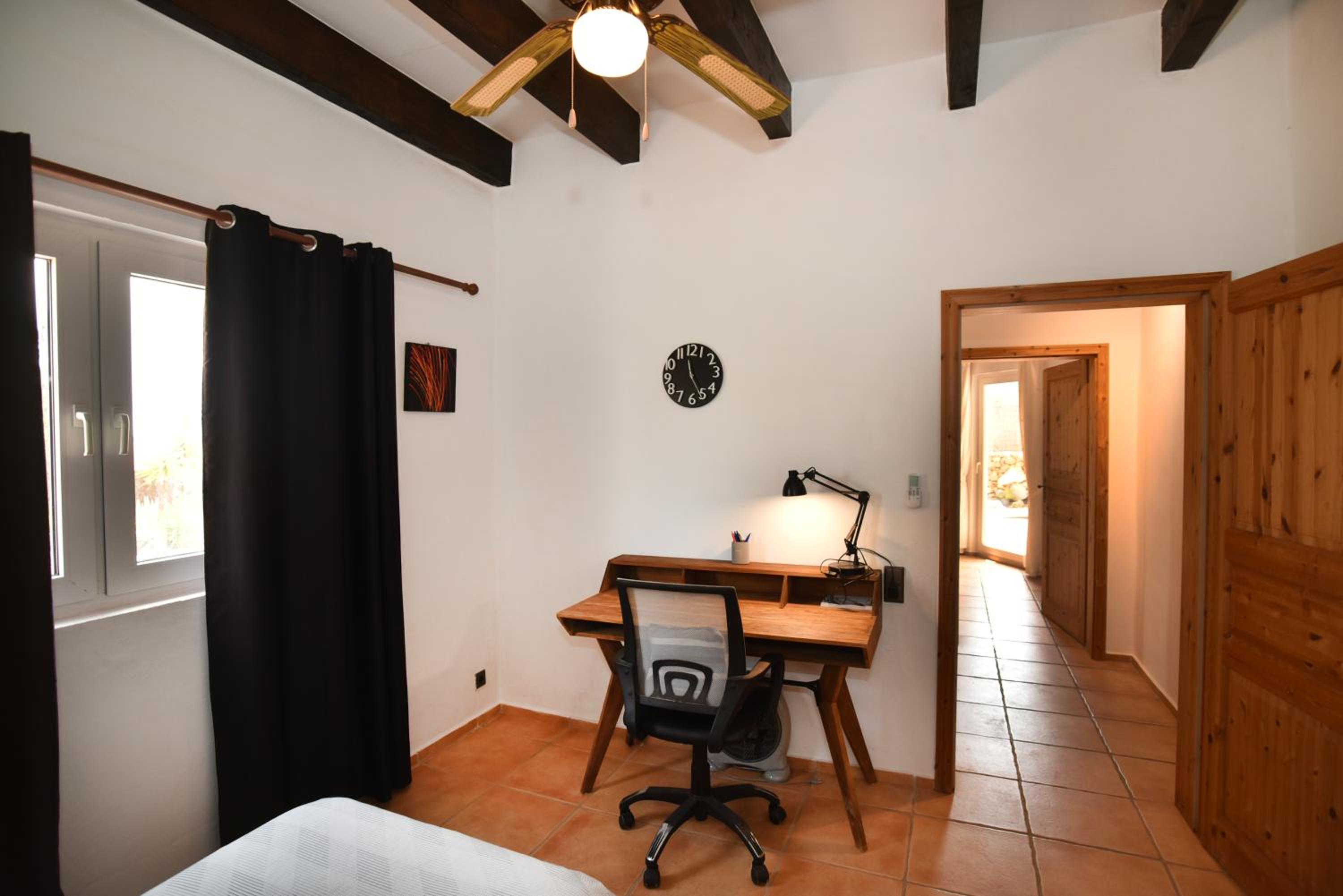 Doce Palmeras, stunning villa in beautiful gardens