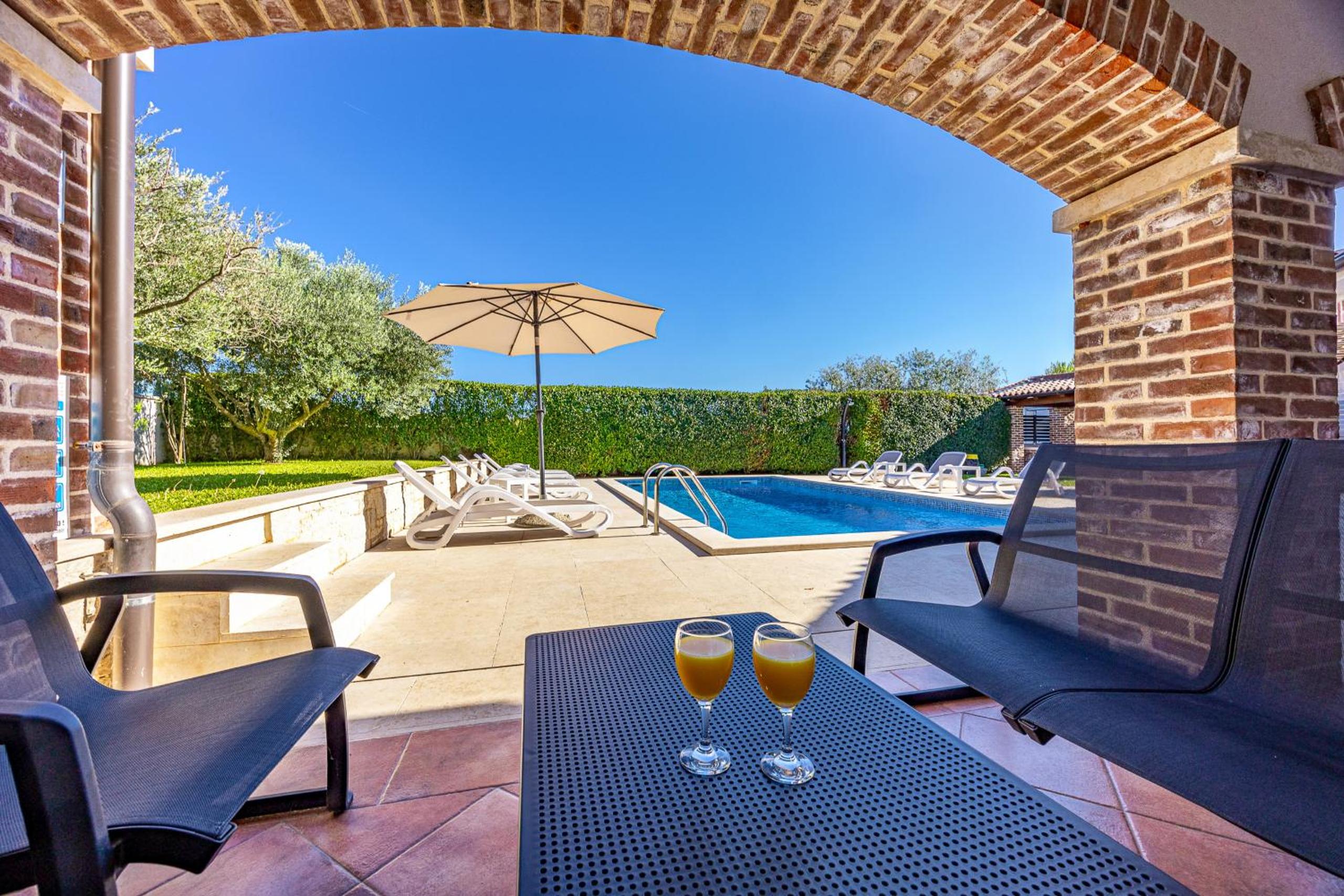 Villa Mila in Medulin with sea view and private pool only 300 meters from the beach view 3