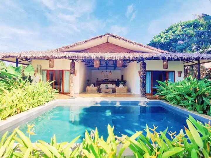 Villa Paraiso El nido view 3