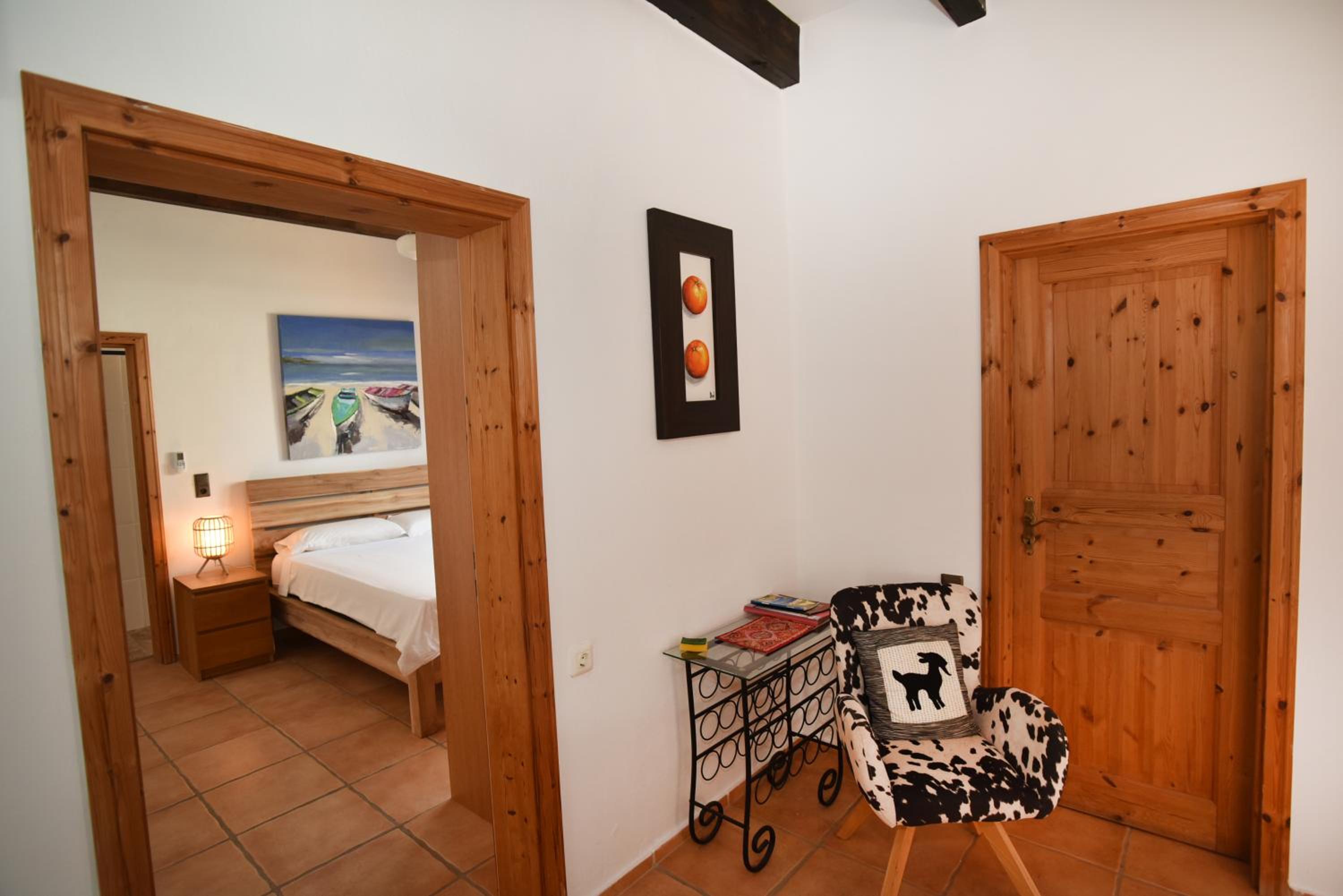 Doce Palmeras, stunning villa in beautiful gardens