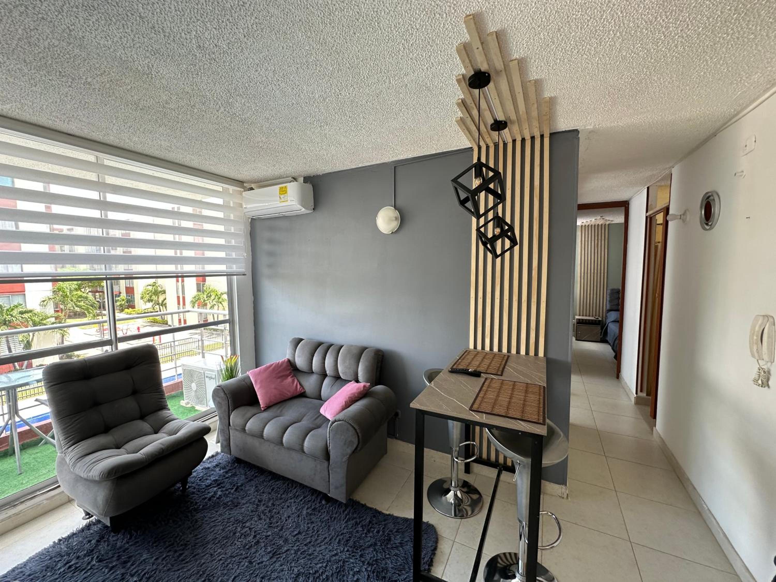 Apartamento completo, con piscina