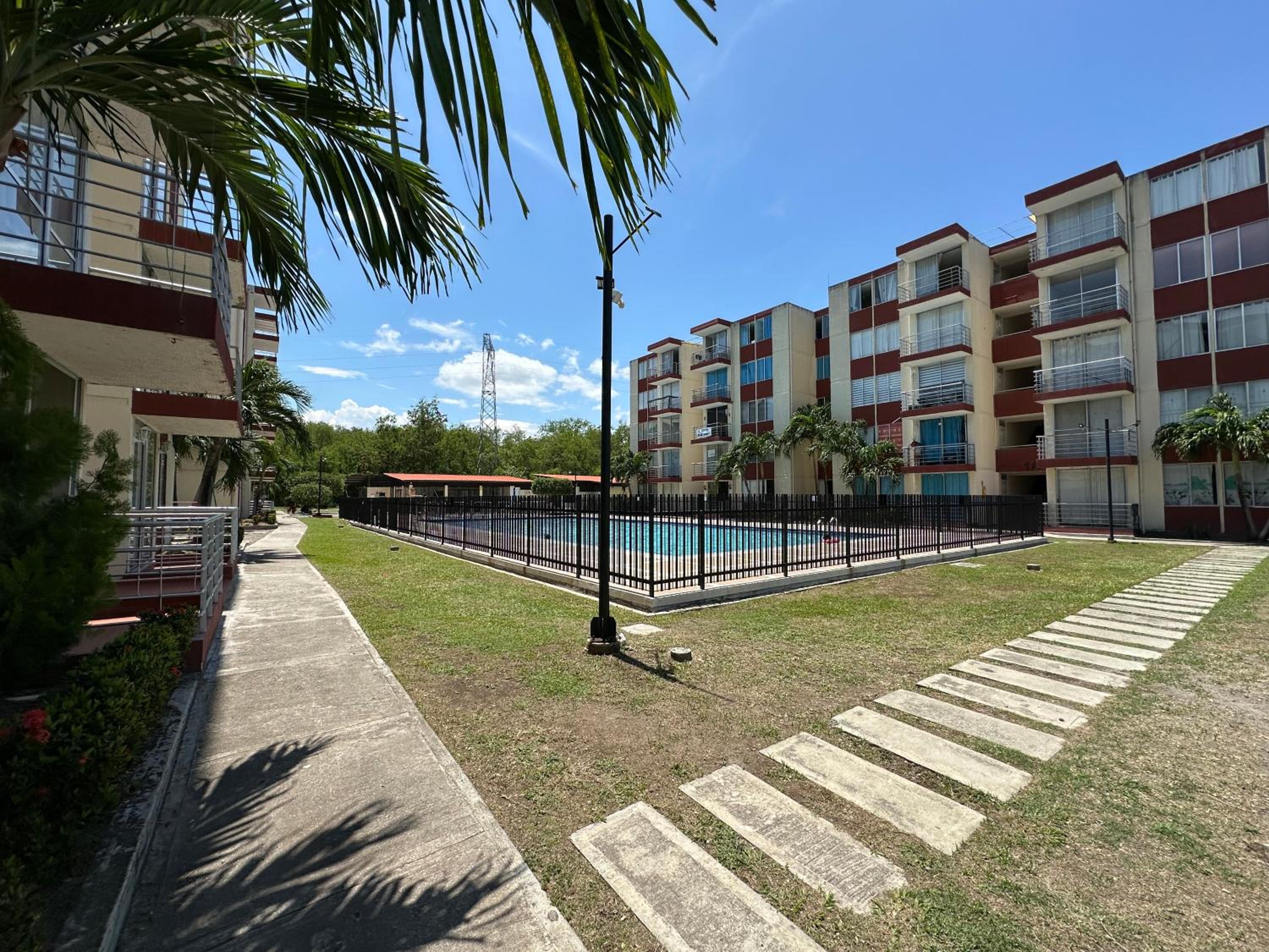 Apartamento completo, con piscina