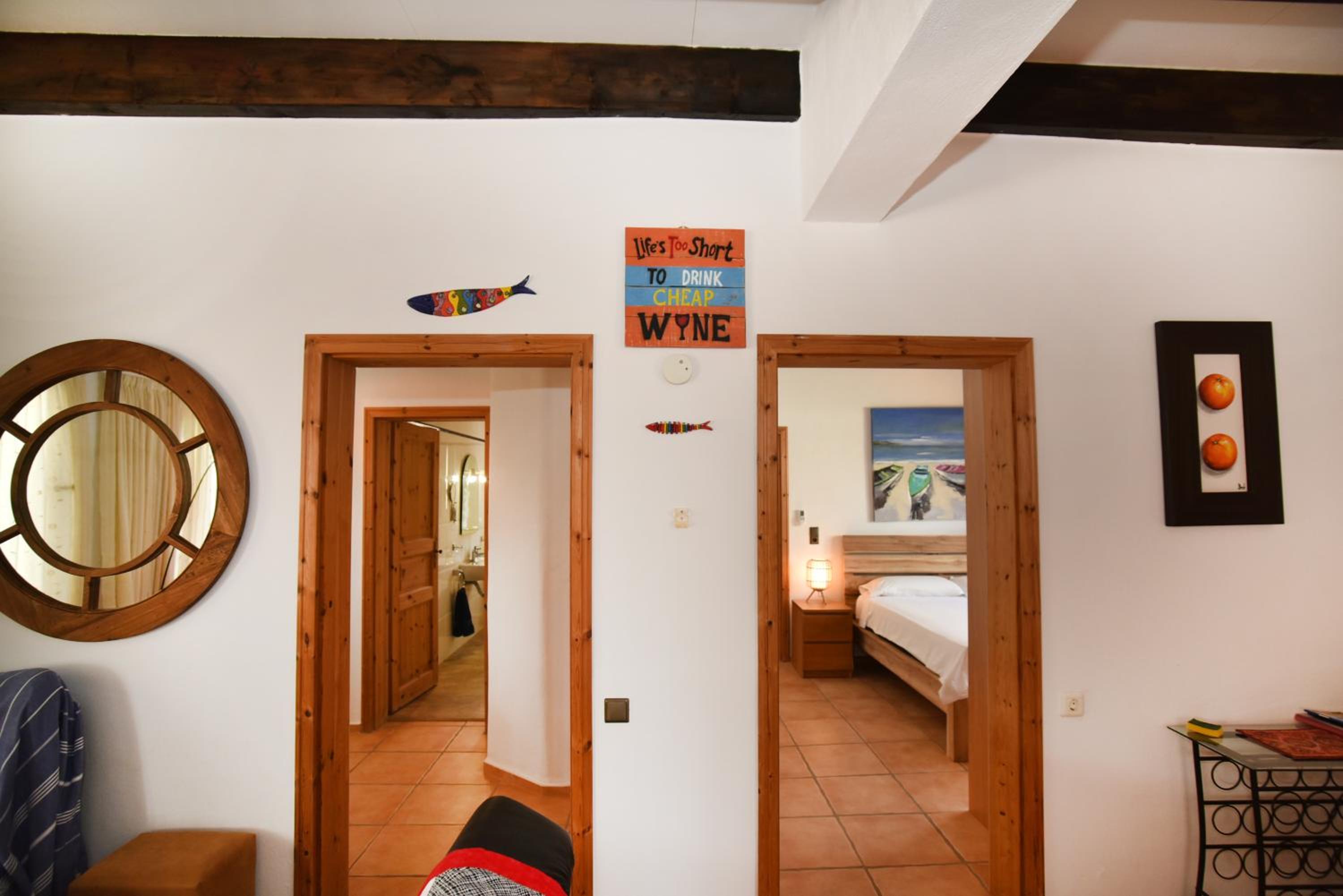 Doce Palmeras, stunning villa in beautiful gardens