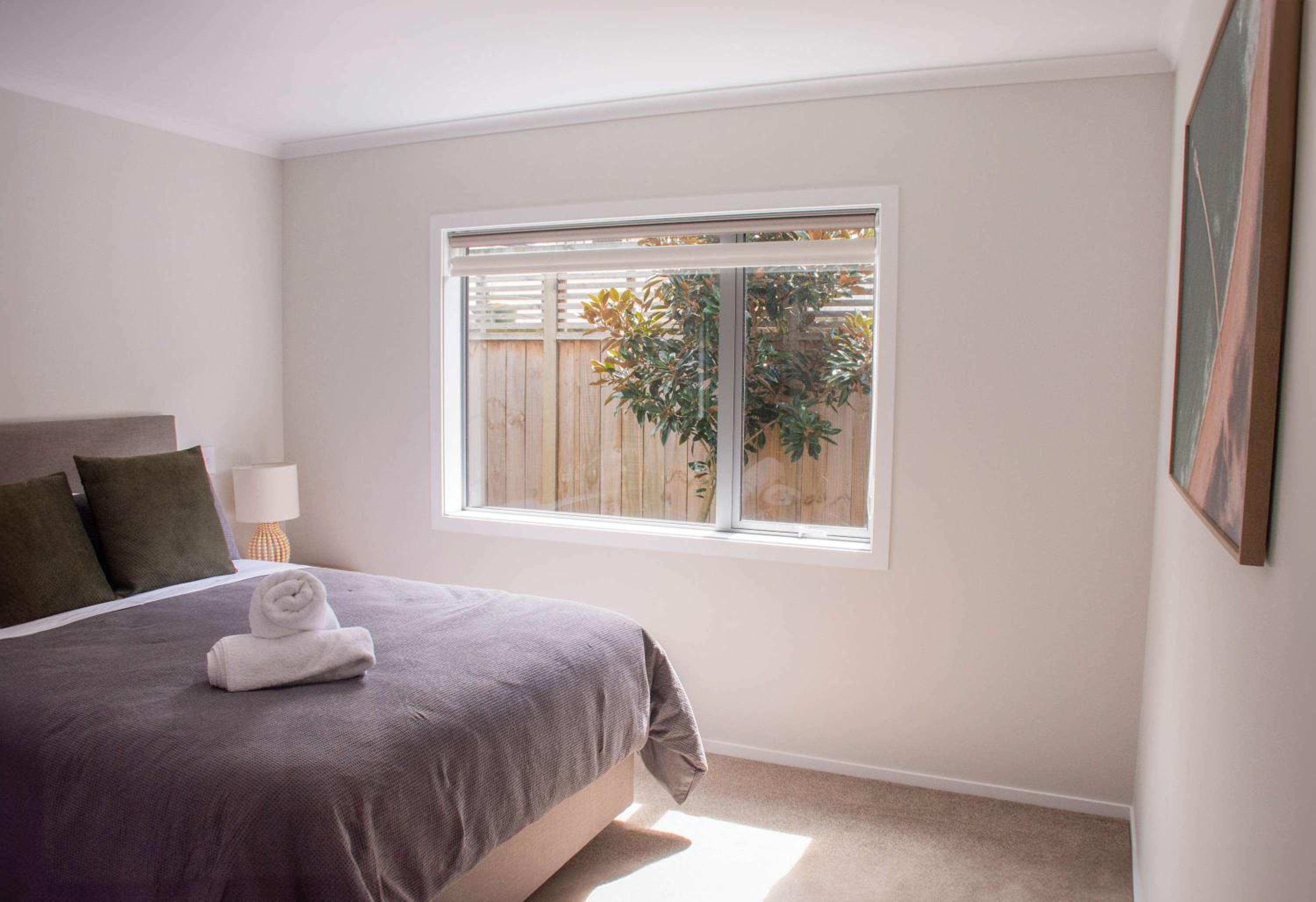 Luxury 3-Bedroom Retreat Near CBD & Hospital view 2