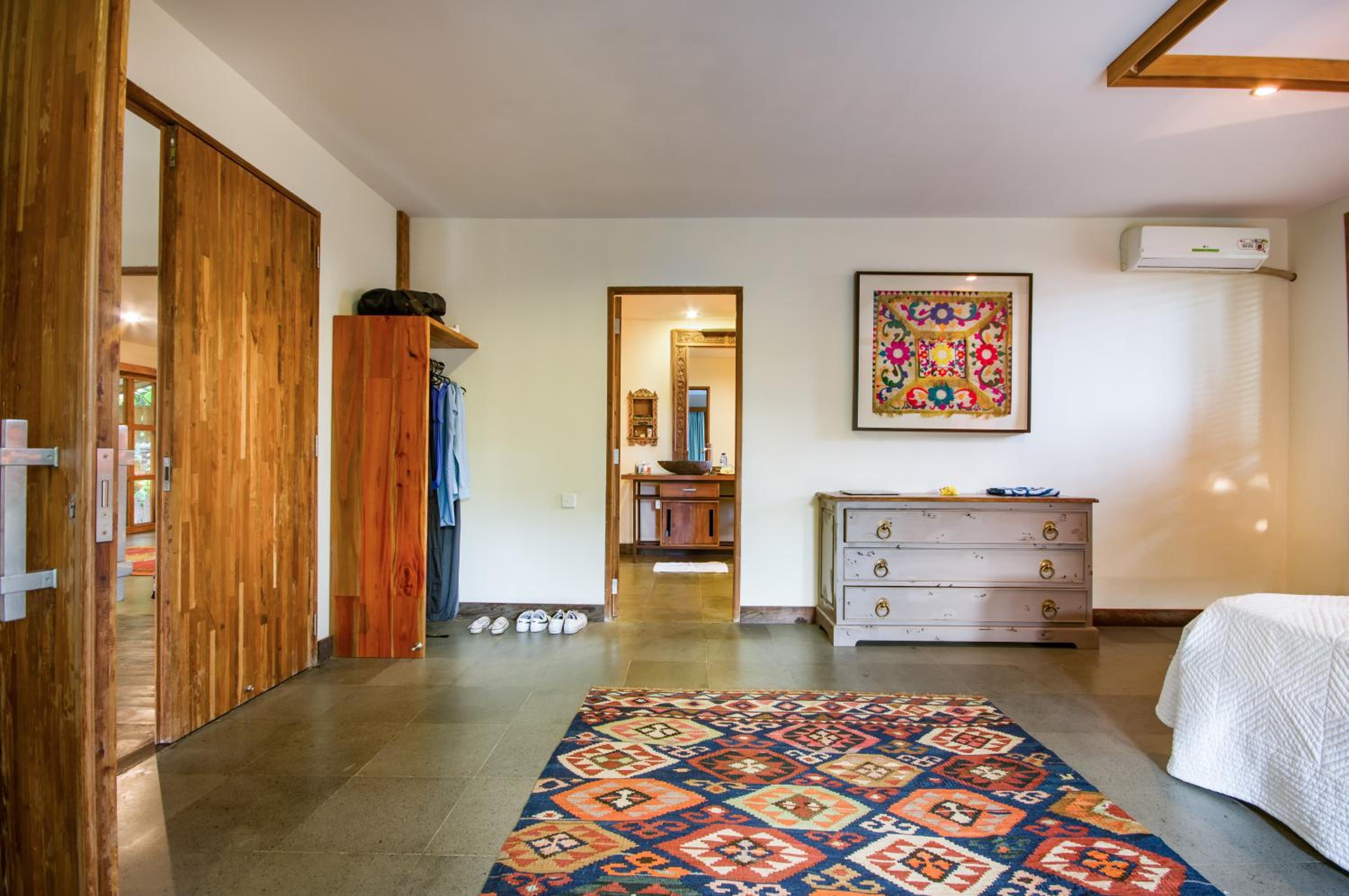 Desa Roro Estate by Villa Finder