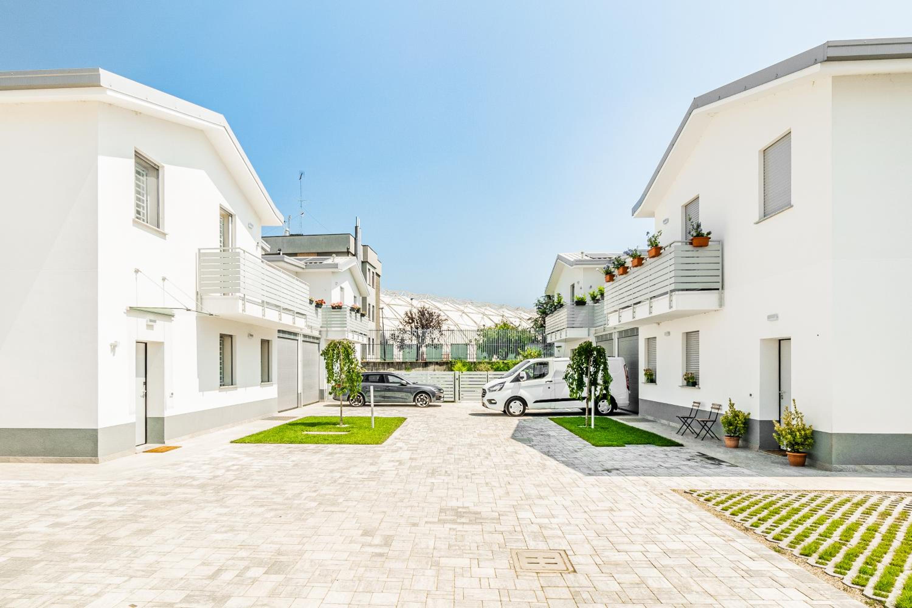 Luxury Villa - Exclusive Property With Private Box
