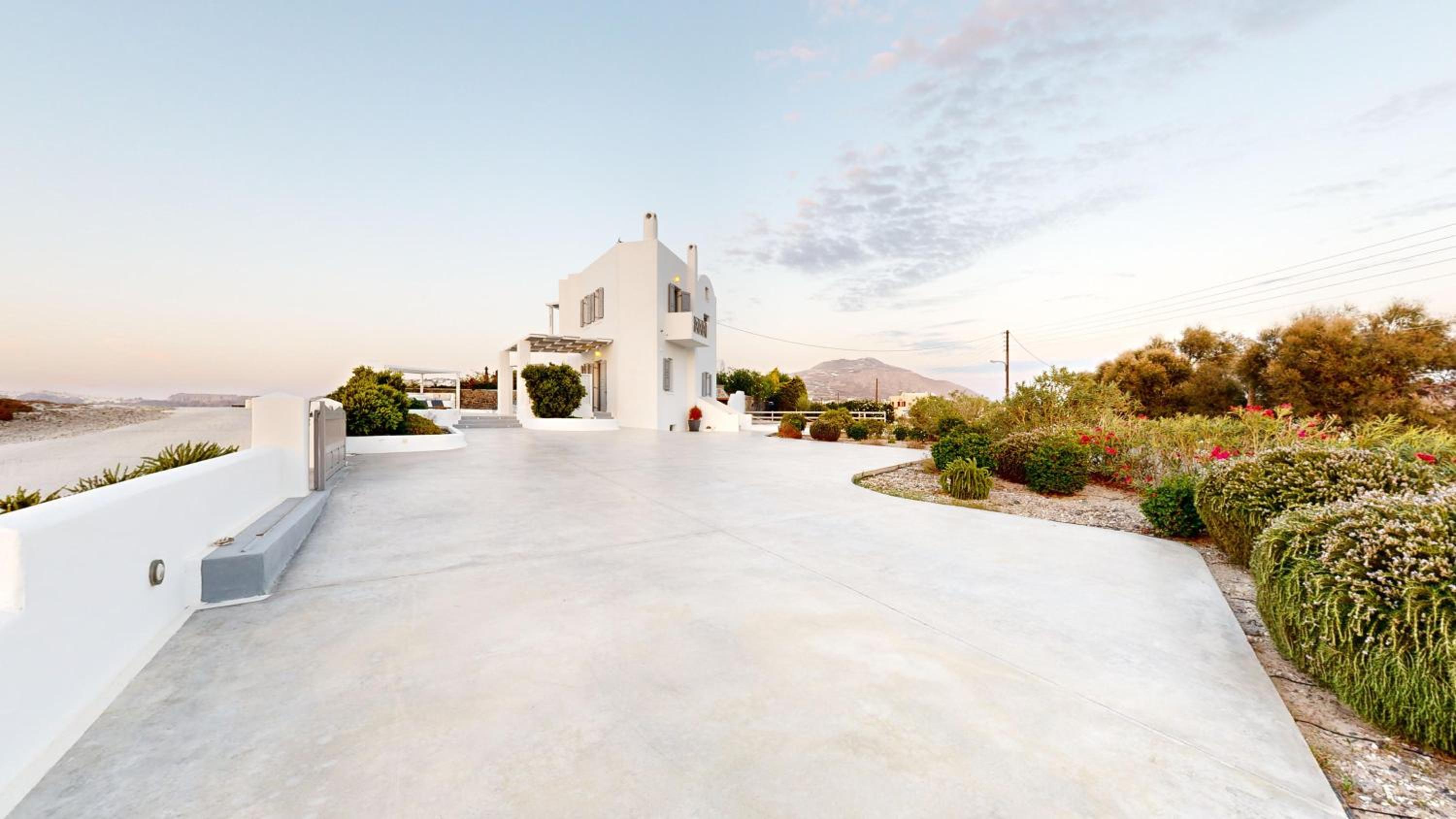 Hemera Holiday Home villa on Santorini