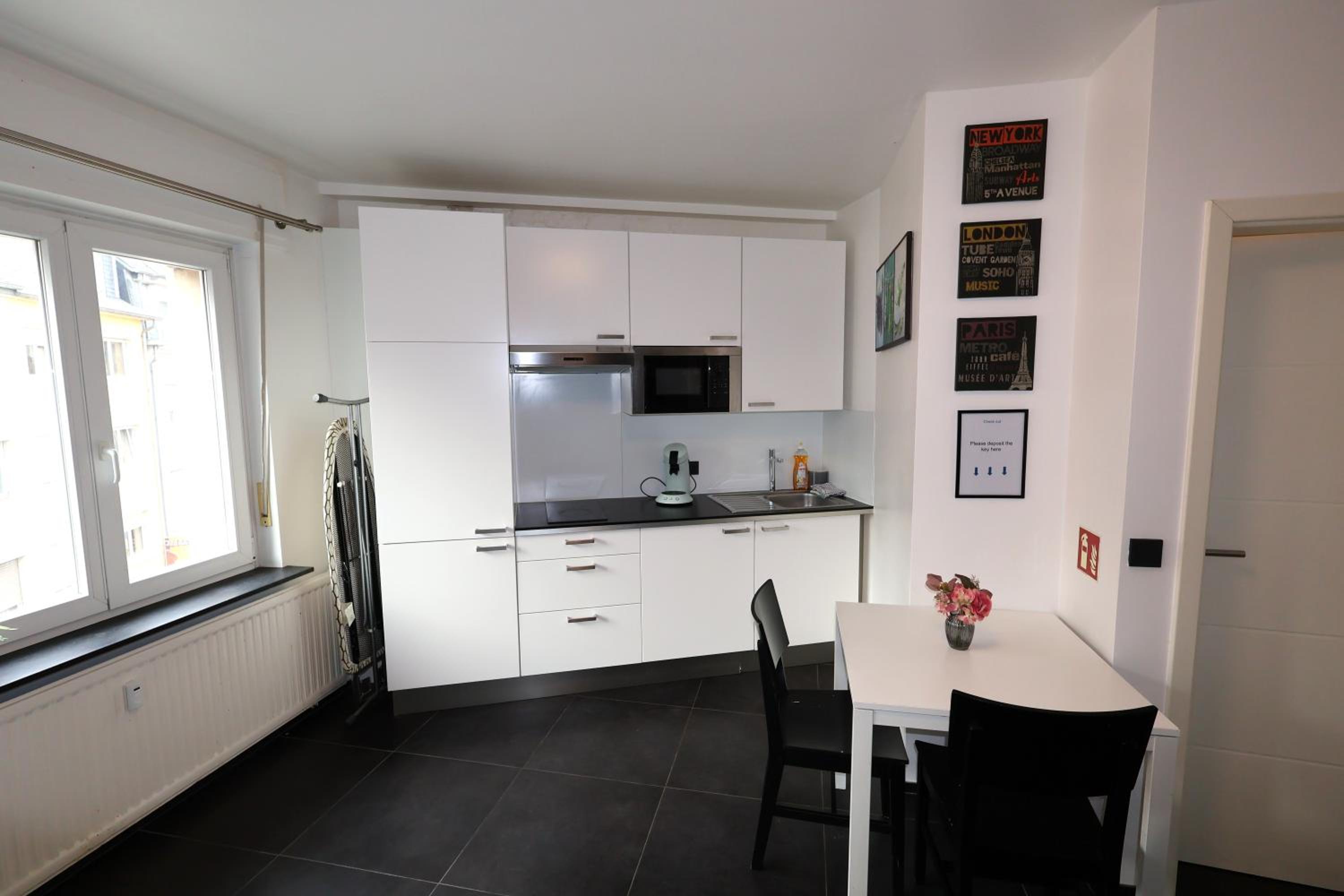 Apartment near train station