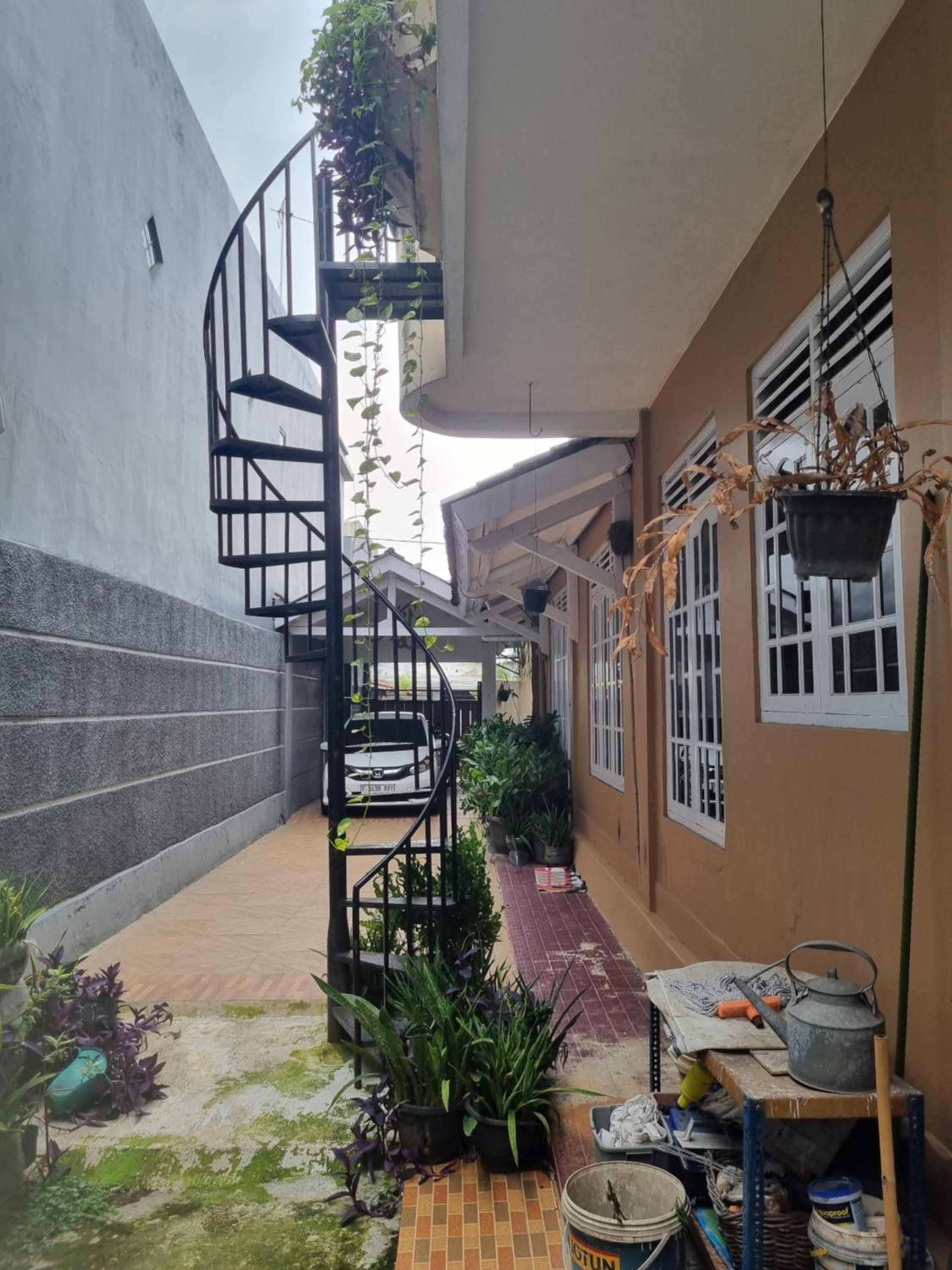 Homes stay Lily view 5