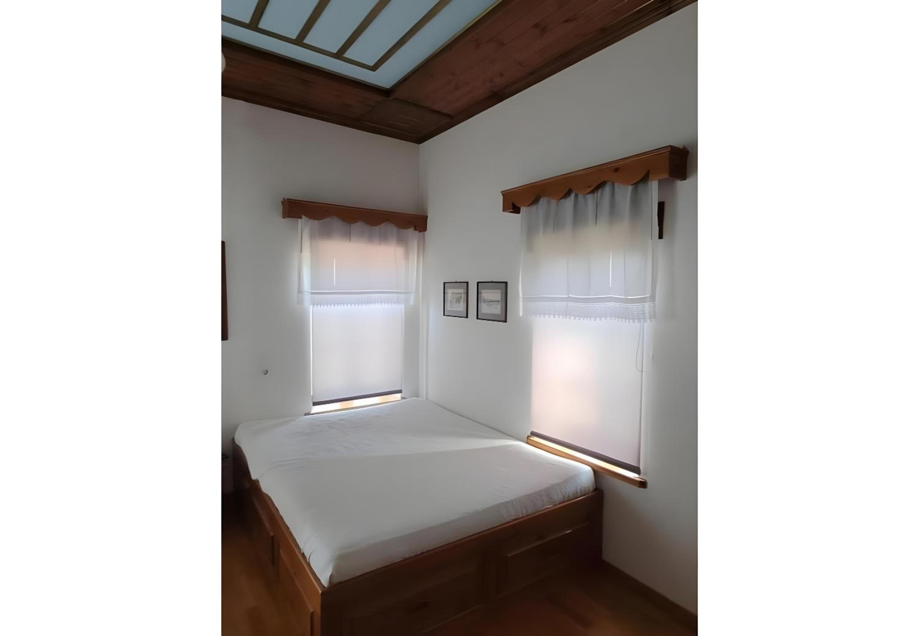 Armoloi Traditional - Guest House view 2