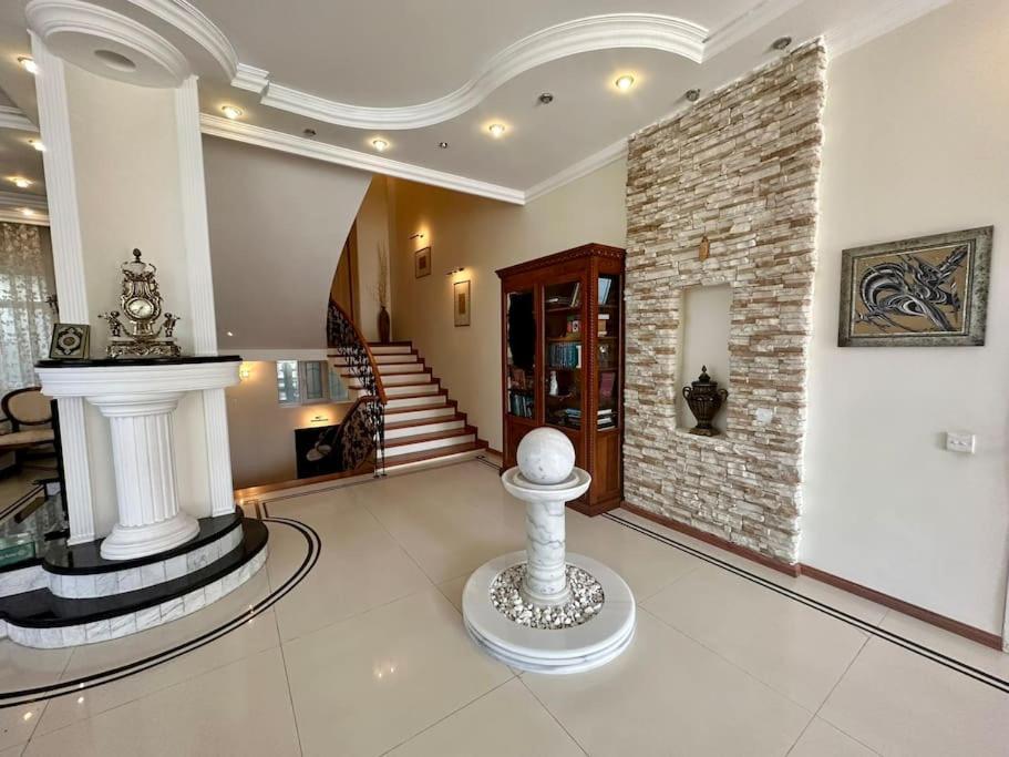 Villa with Pool, Sauna and Billiard