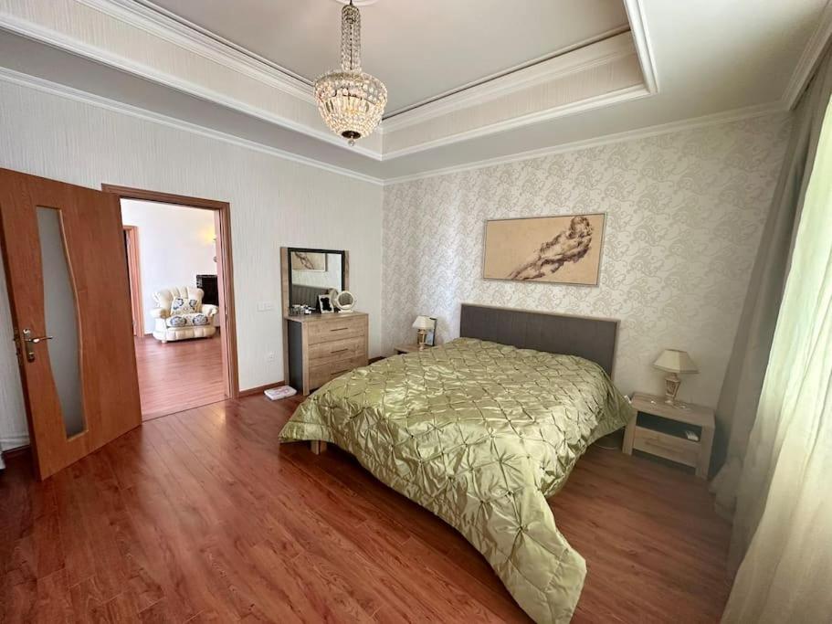 Villa with Pool, Sauna and Billiard